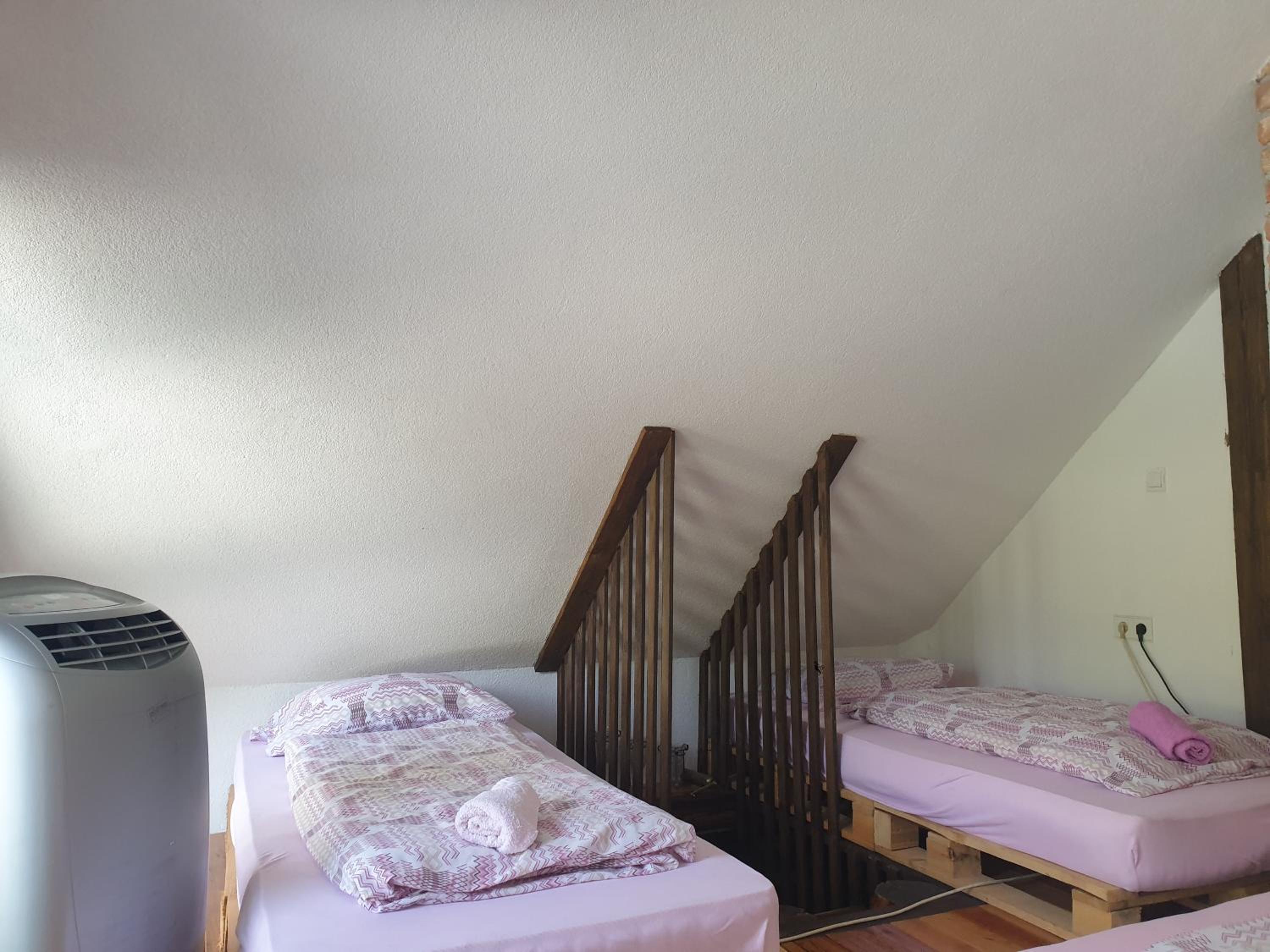 Jajce lake cottage-Plivsko jezero