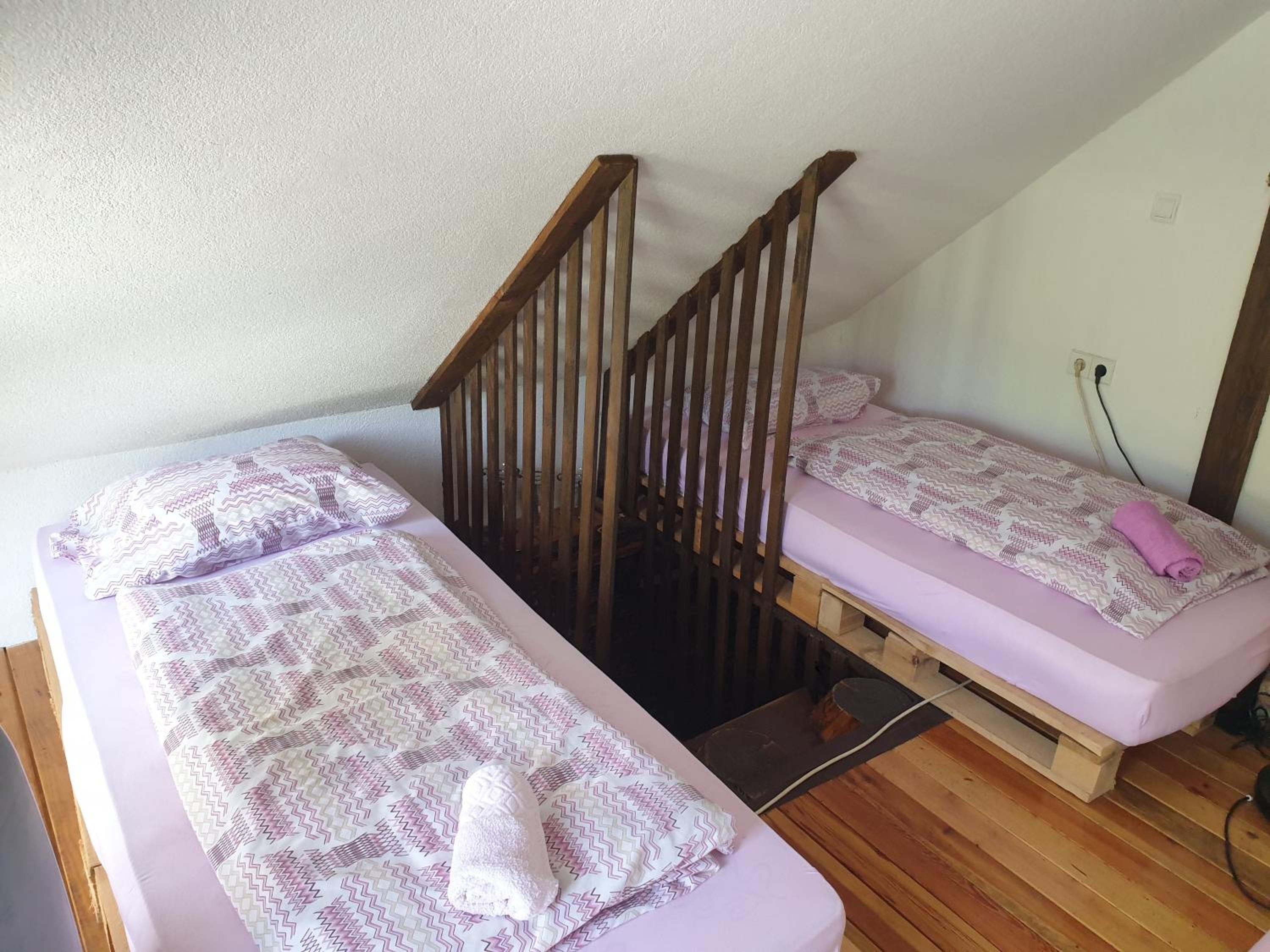 Jajce lake cottage-Plivsko jezero