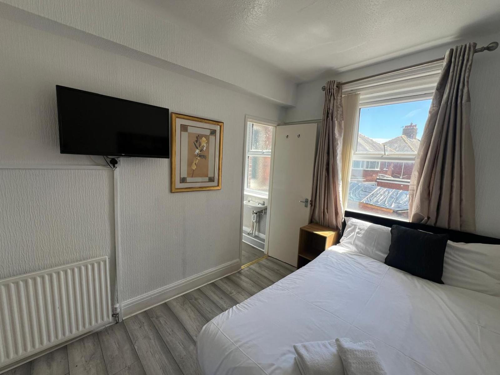 Henson hotel
