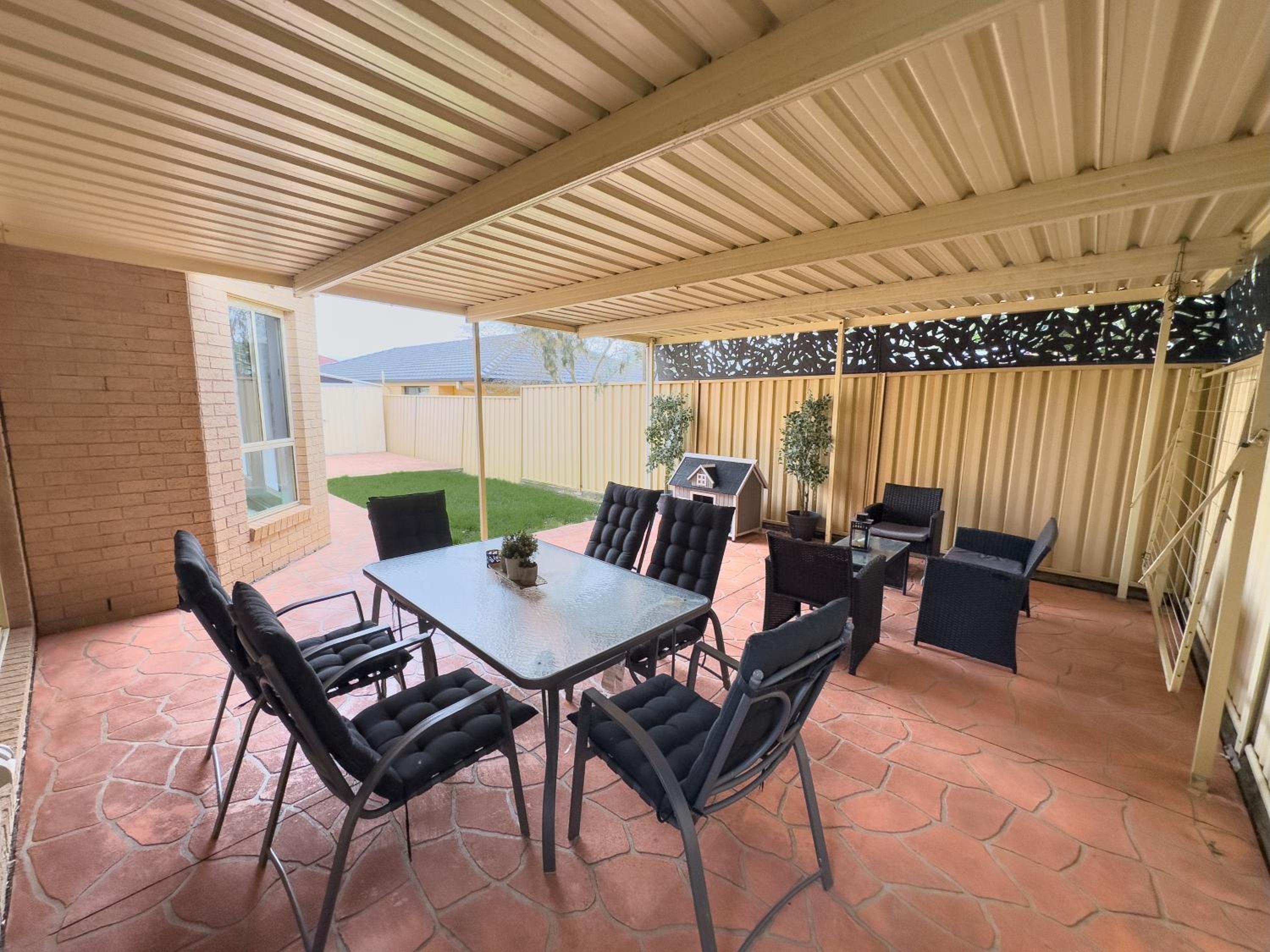 Prestons Dream Holiday 4 Bedroom