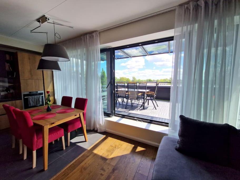 City Center Luxury Apartment with Terrace