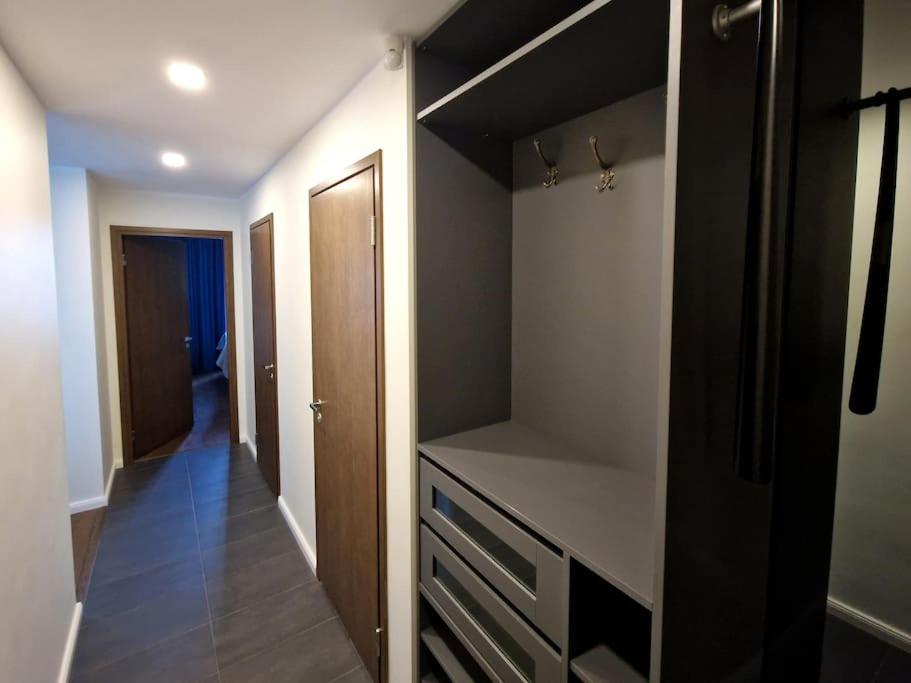 City Center Luxury Apartment with Terrace