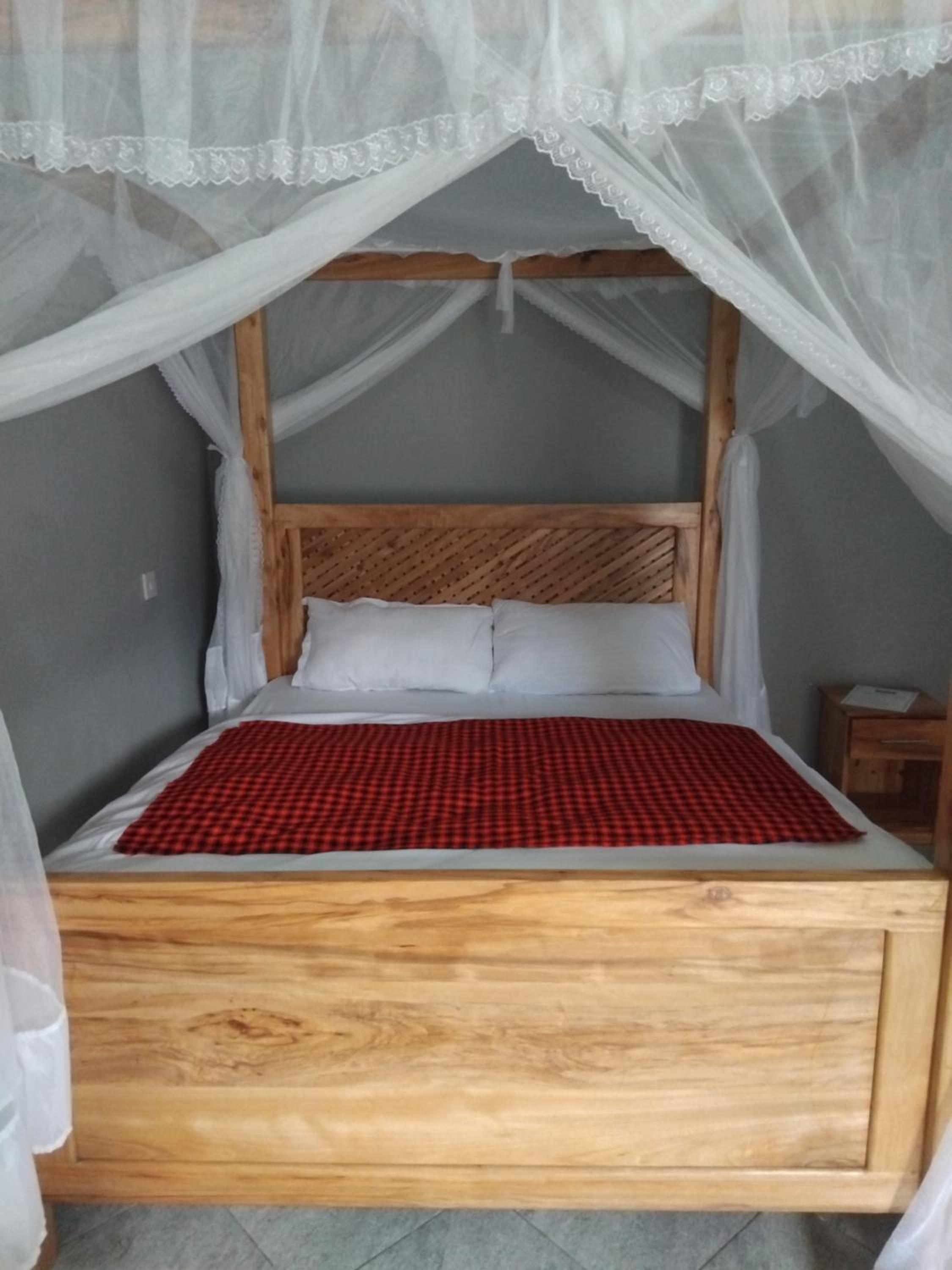 Meuly Family Lodge view 5