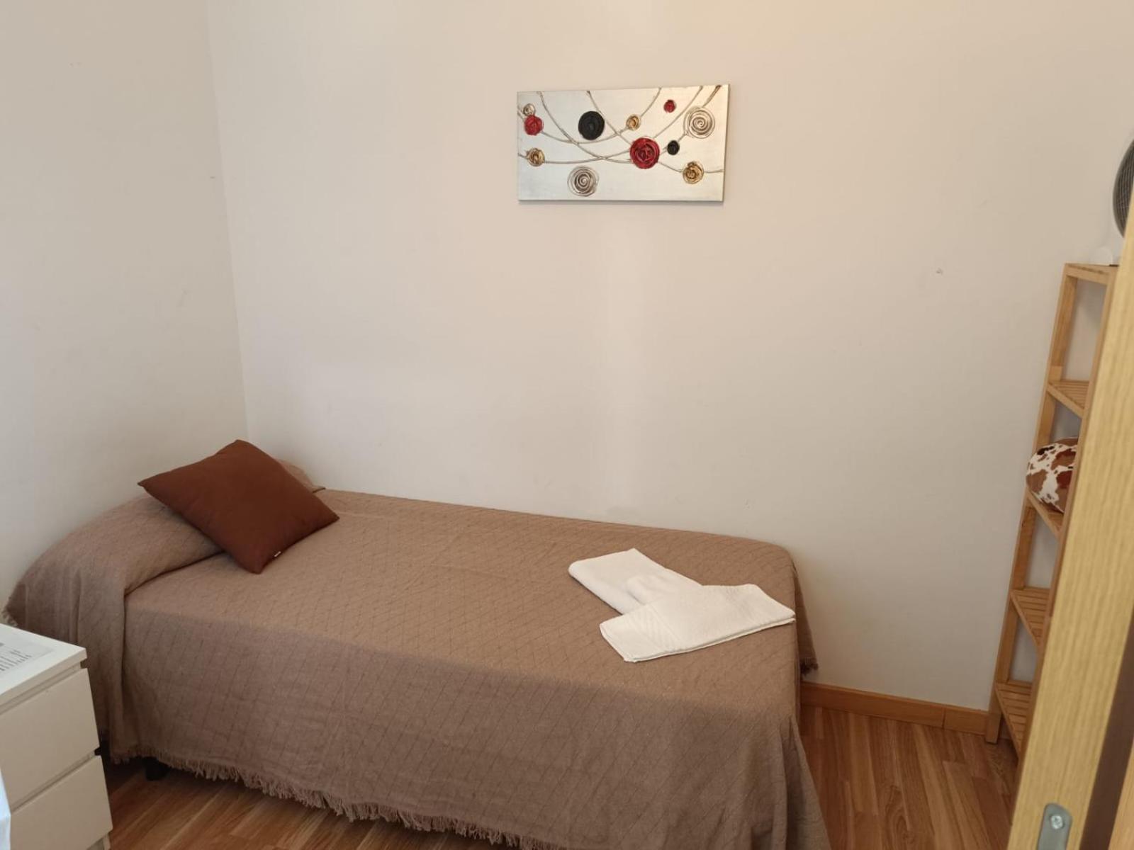 Pilgrim Rooms en Redondela — hotel room