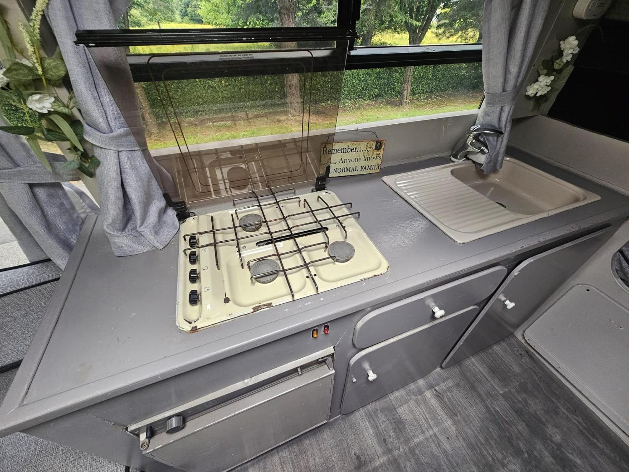 RETRO CAMPER HIRE LTD Campervan Hire Company