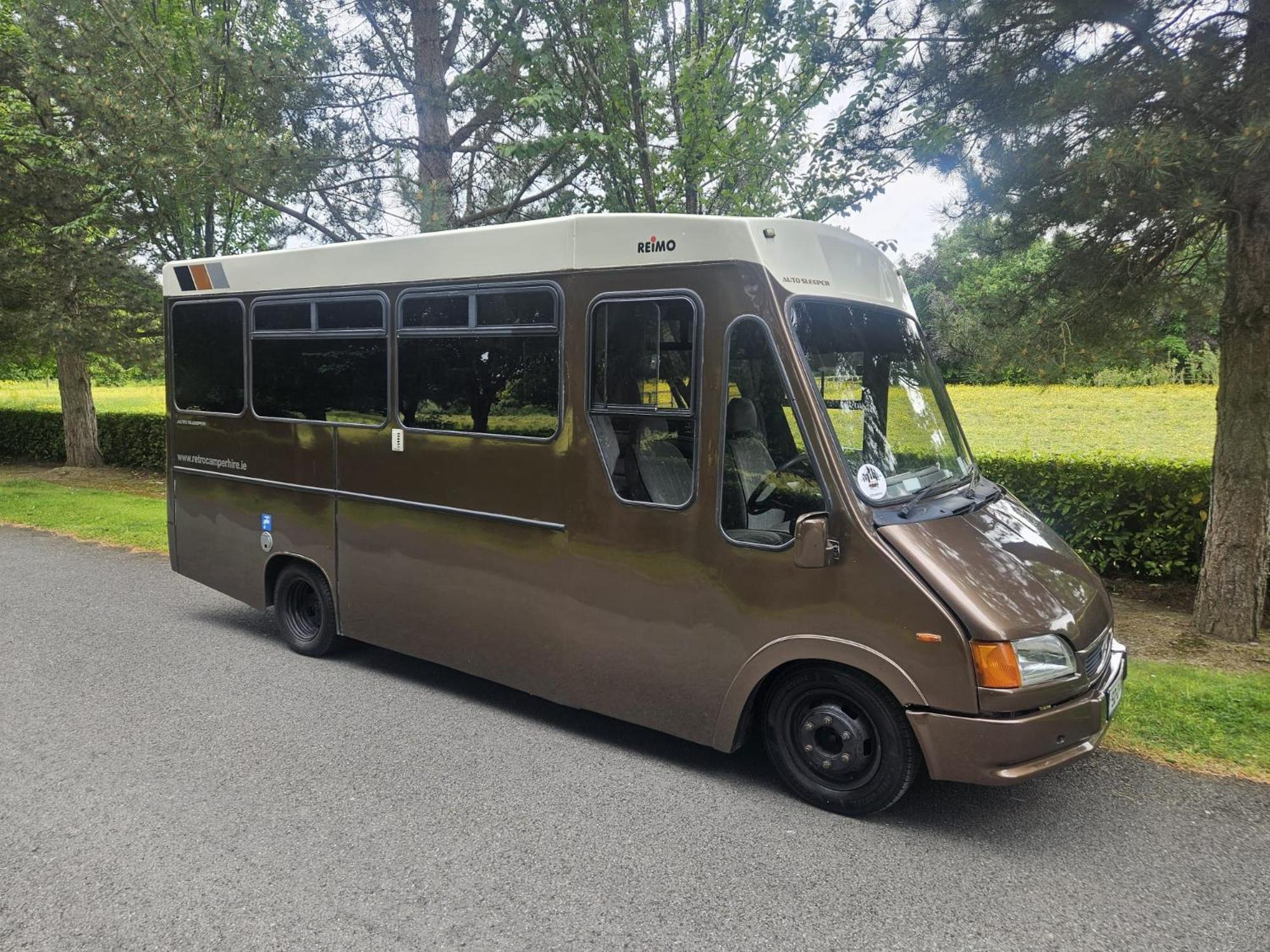 RETRO CAMPER HIRE LTD Campervan Hire Company