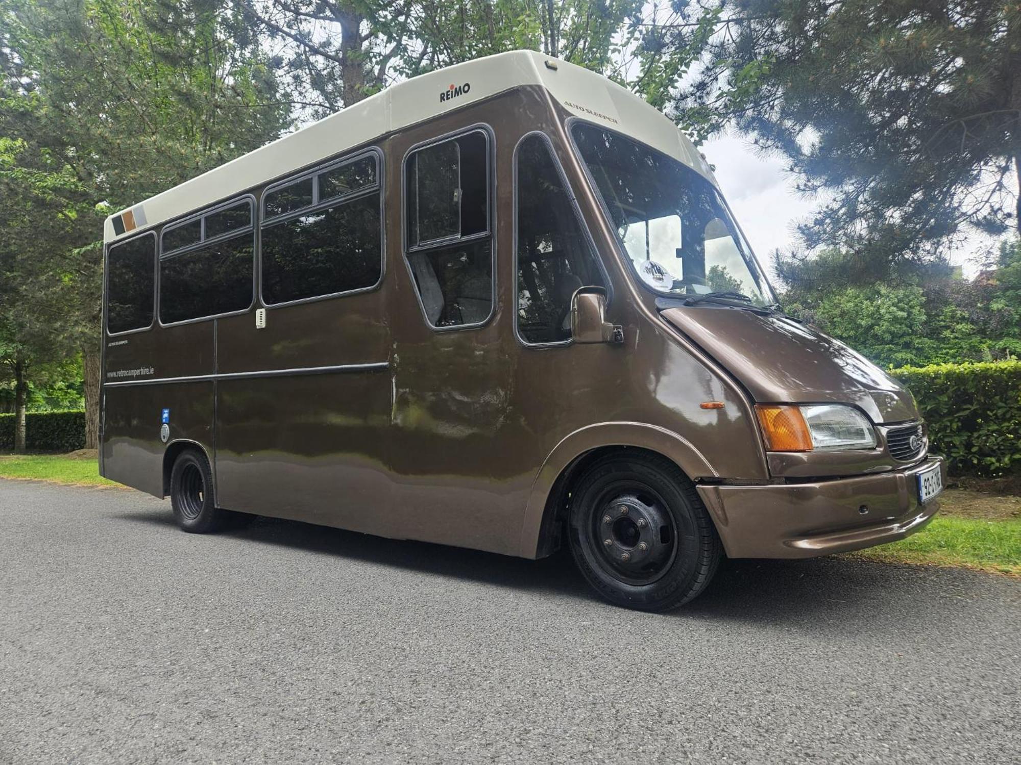 RETRO CAMPER HIRE LTD Campervan Hire Company