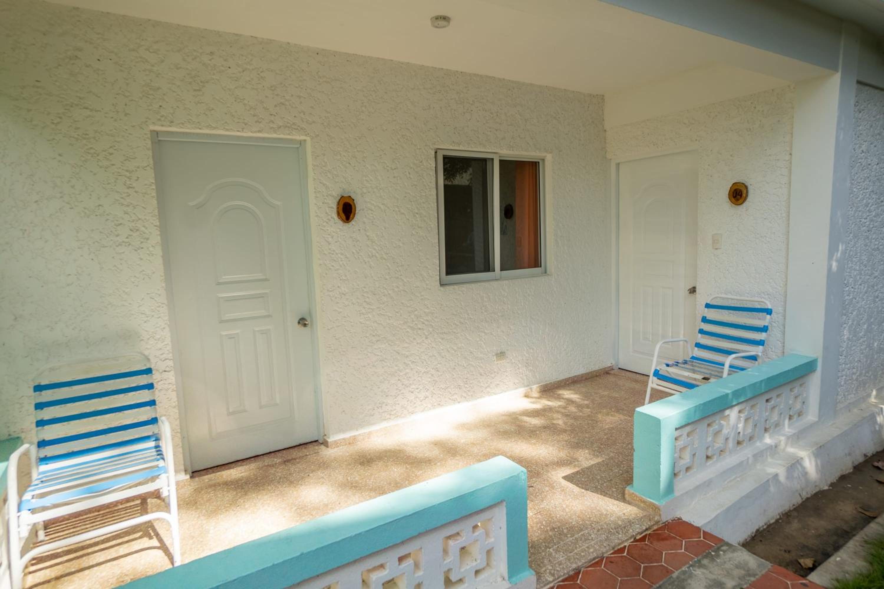 Hotel Bungalow #3 at Waterfront Playa Alicia - Image 1