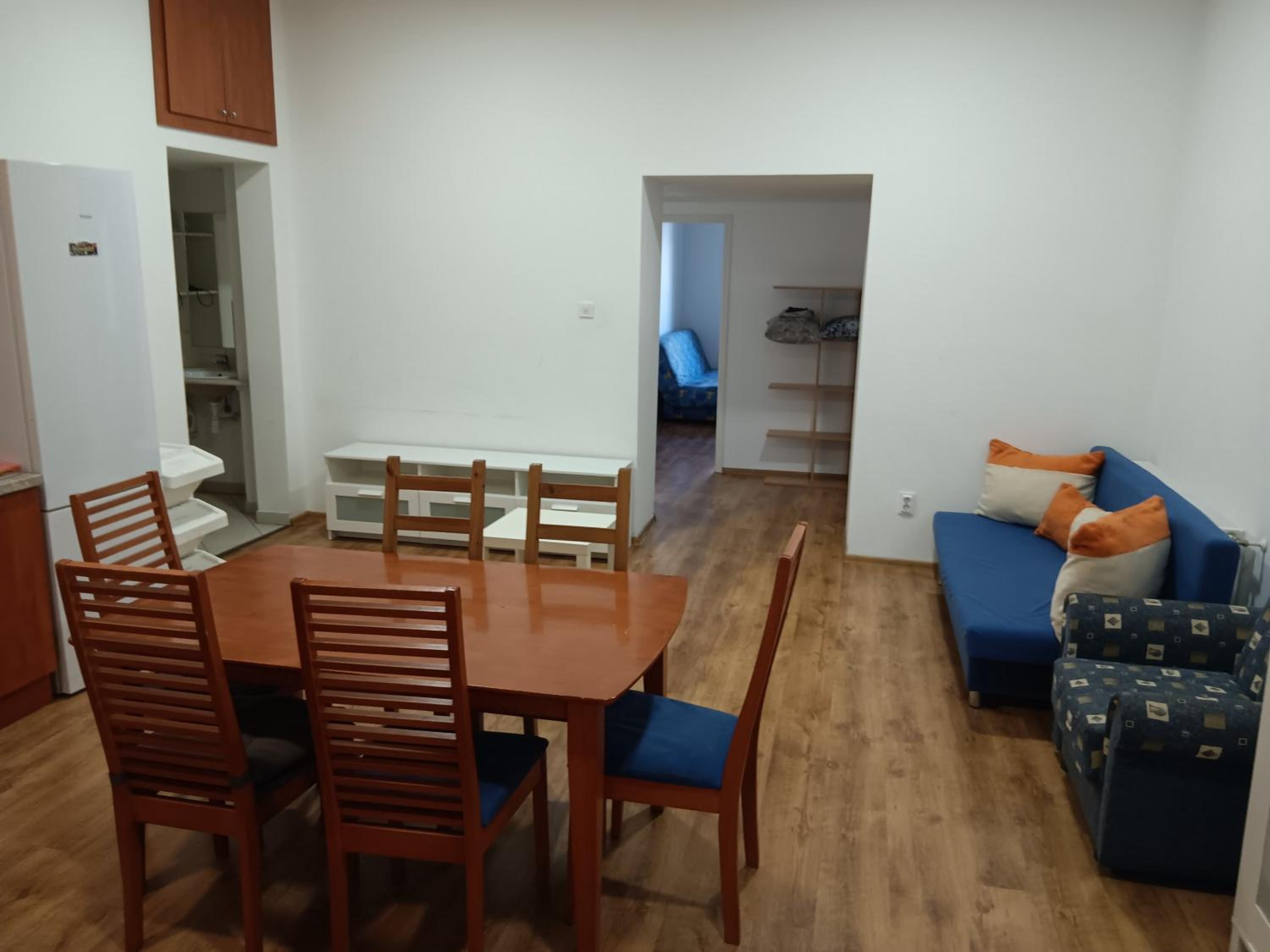 Big COZY - Skyfall Apartment 3 BDRM 6 BEDS 1&Half Baths