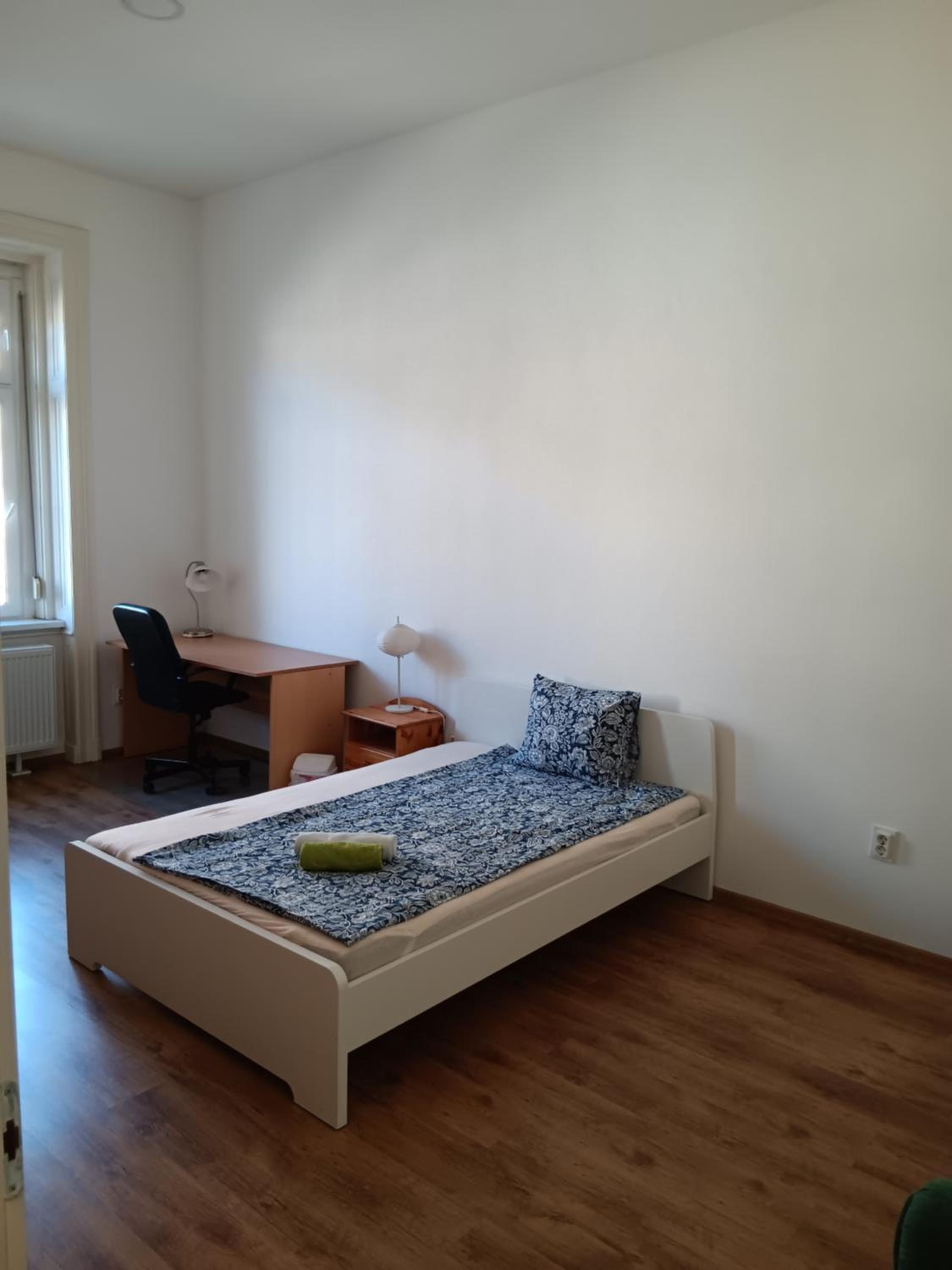 Big COZY - Skyfall Apartment 3 BDRM 6 BEDS 1&Half Baths