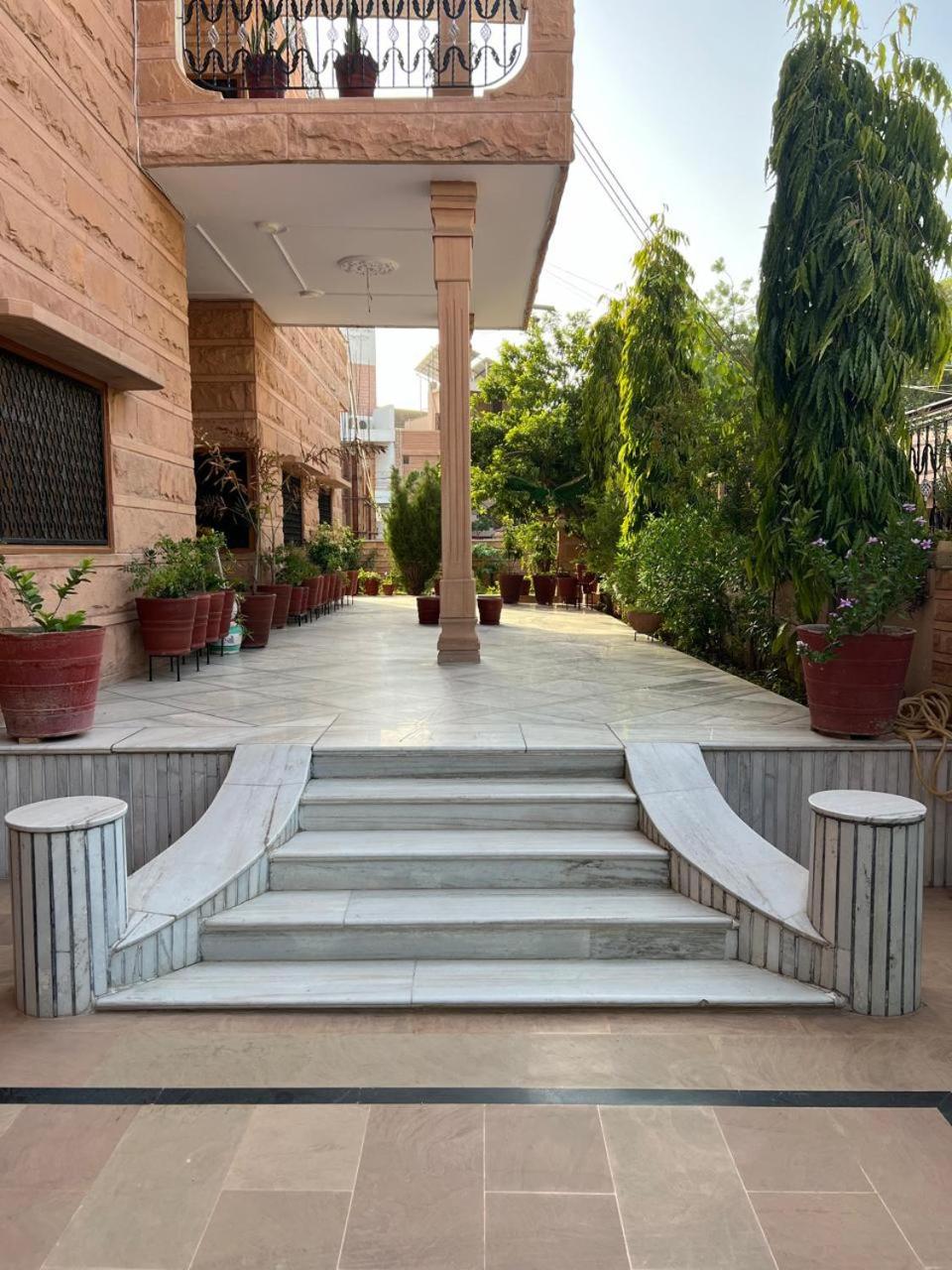 Sudarshan Homestay