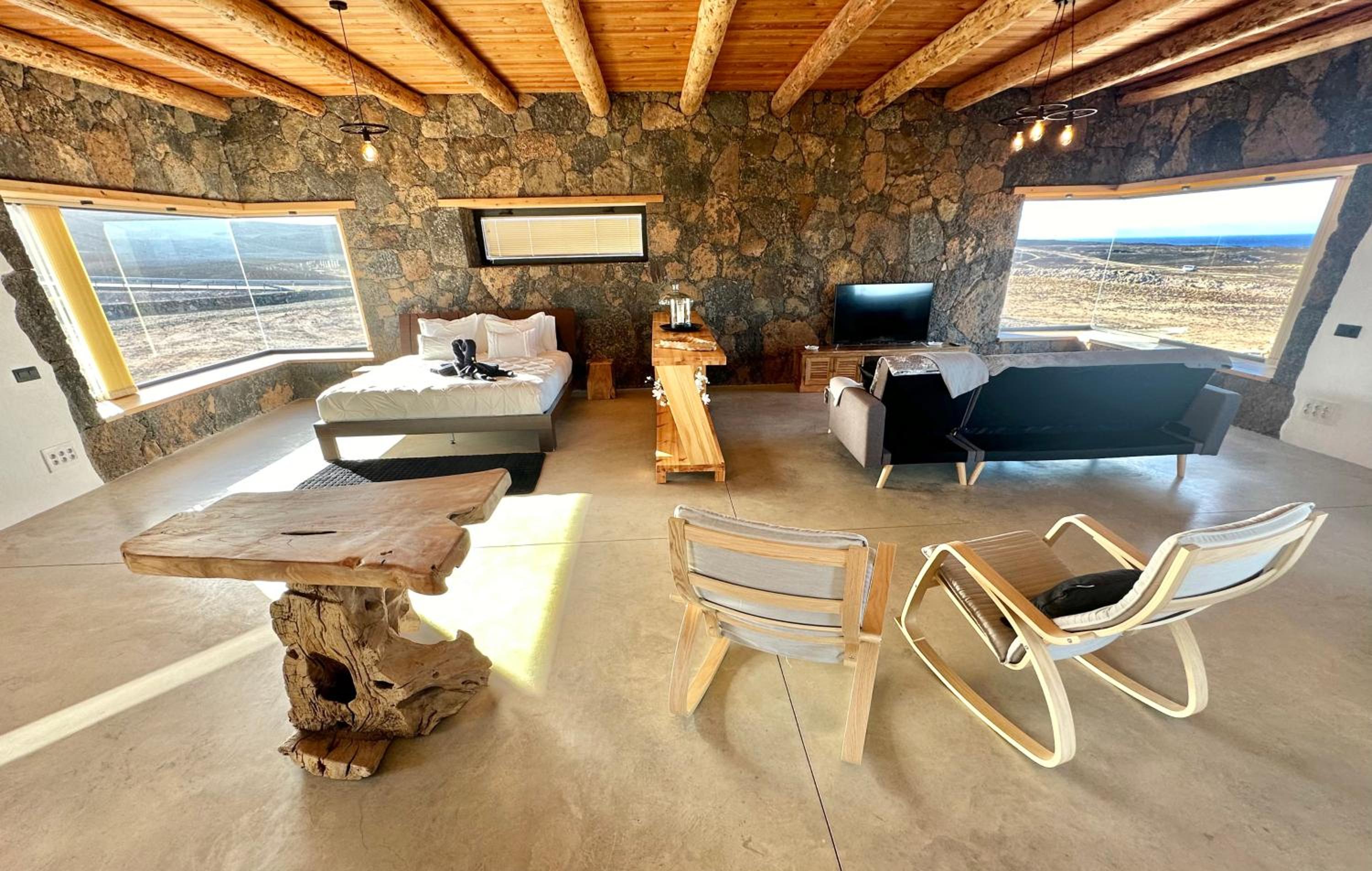 Casita Tahona con vistas de infarto al mar y volcanes con absoluta privacidad