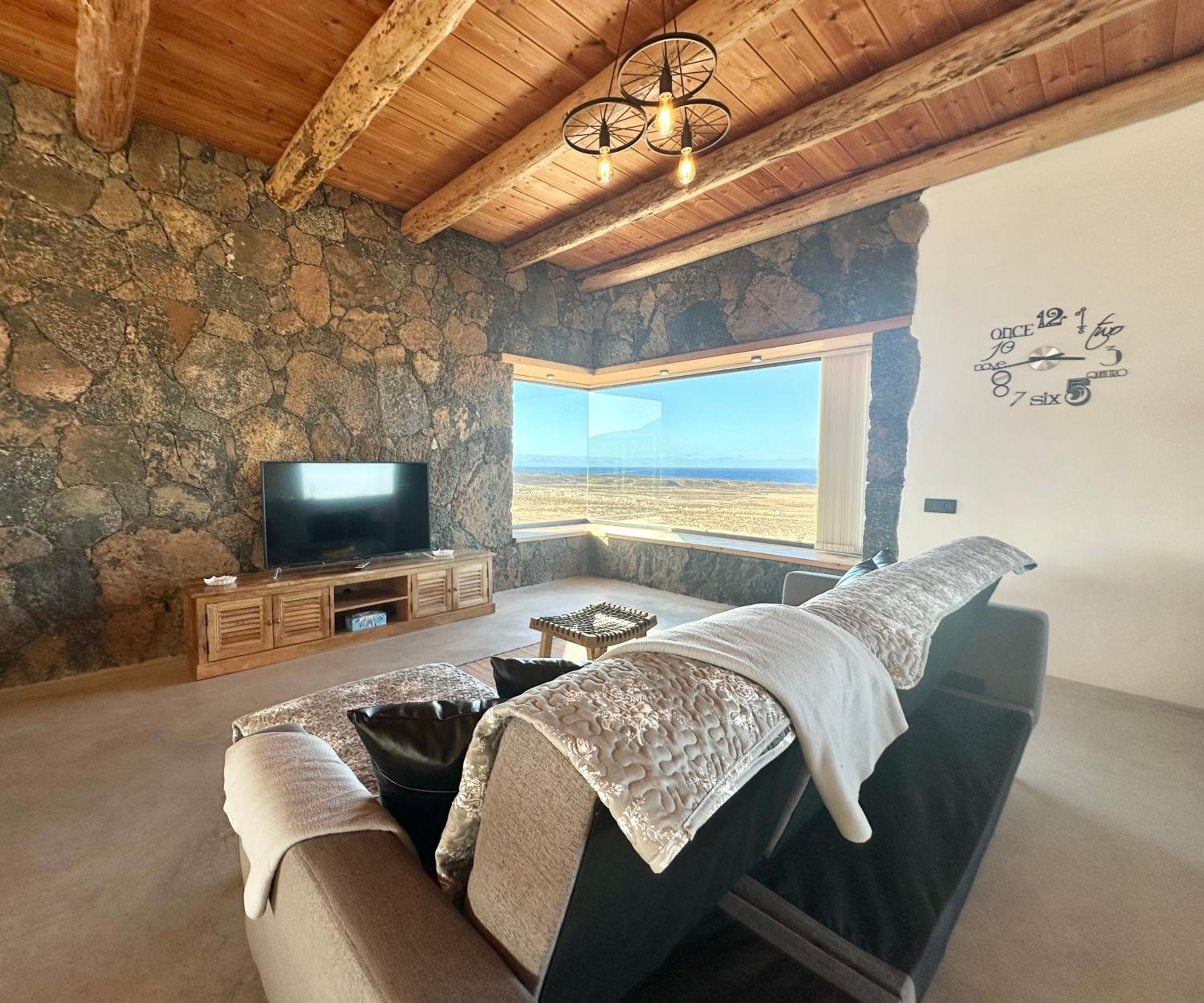 Casita Tahona con vistas de infarto al mar y volcanes con absoluta privacidad