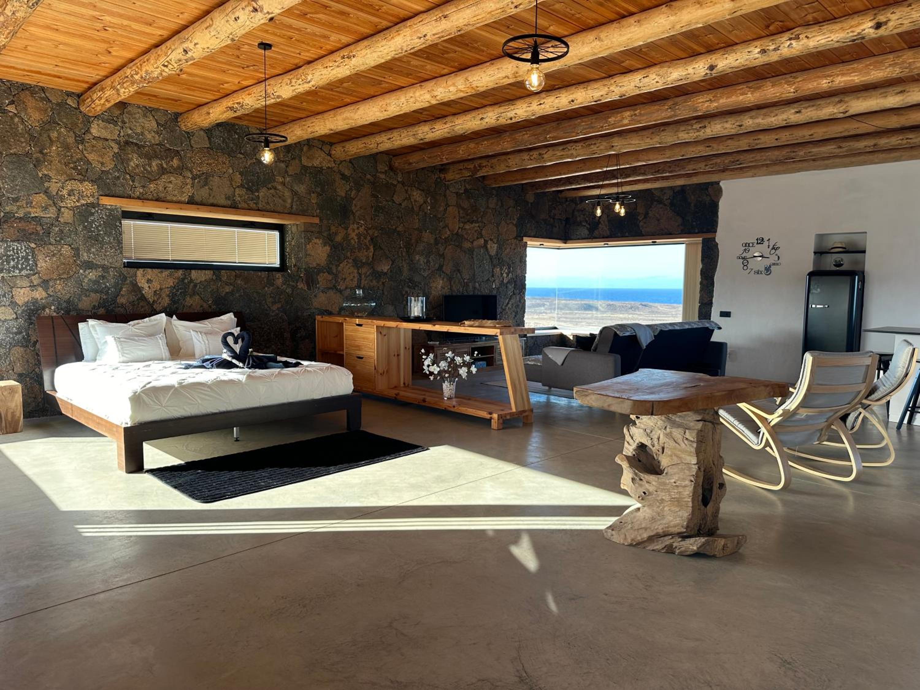 Casita Tahona con vistas de infarto al mar y volcanes con absoluta privacidad