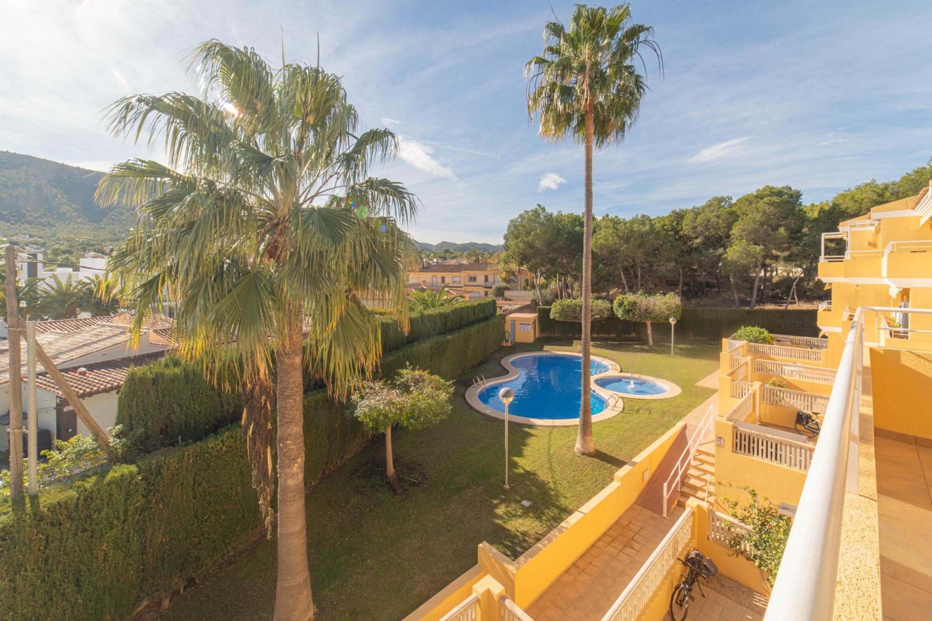 Apartamento orientación sur en Albir