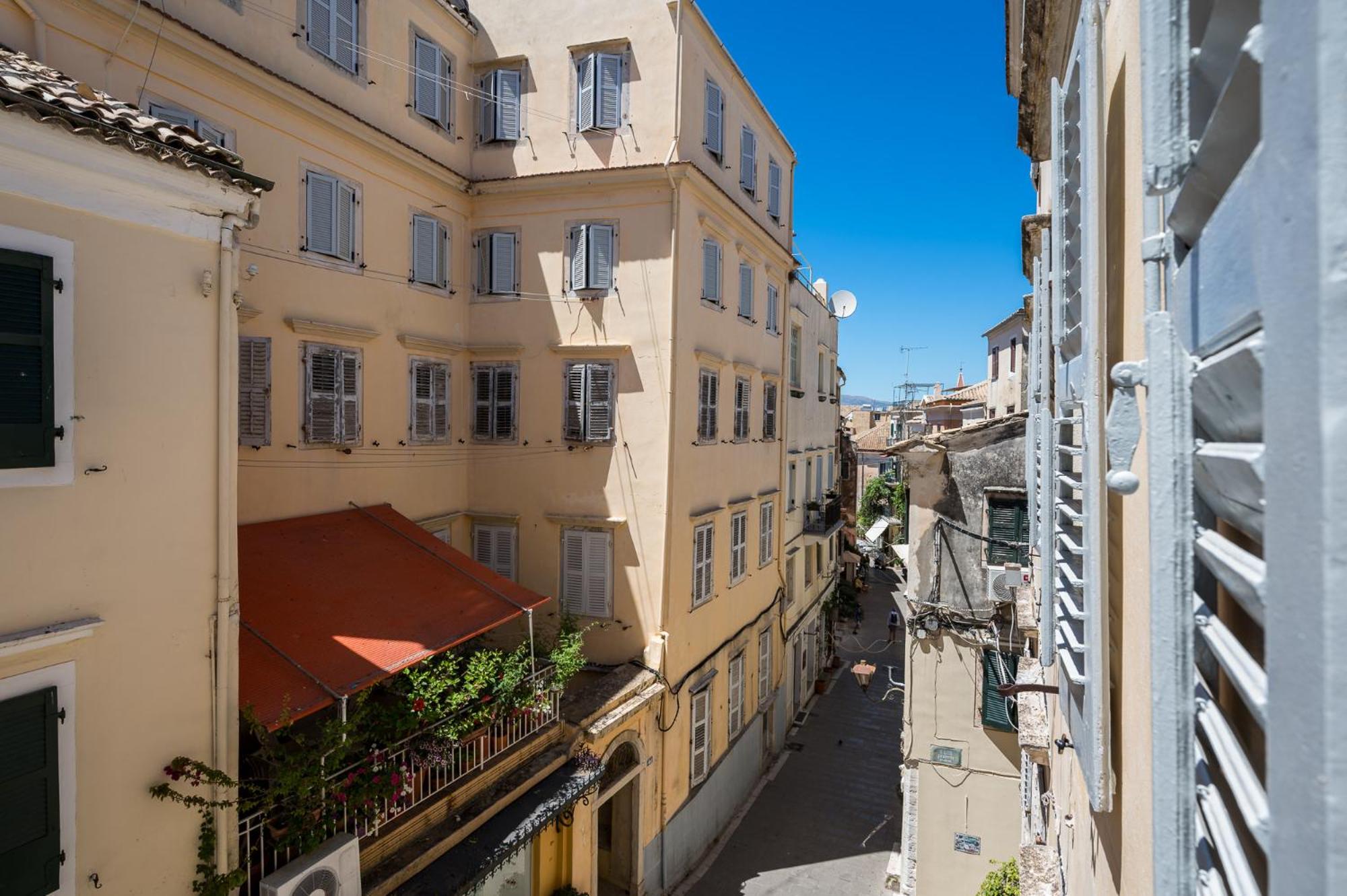 Porta Suites by Konnect, Old Corfu Town