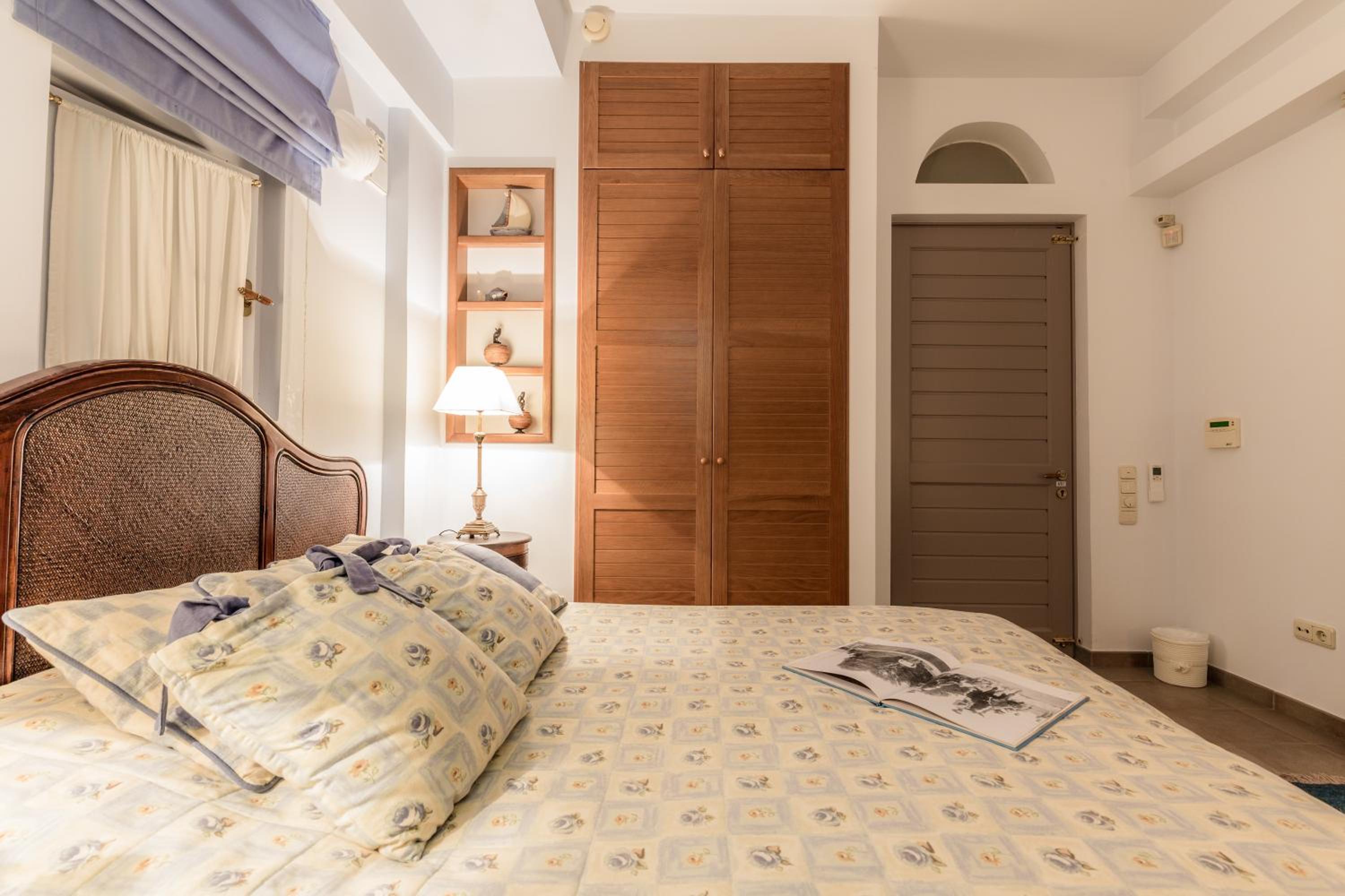 Gardenia Junior Suite In Epidavros with Shared Pool photo 5