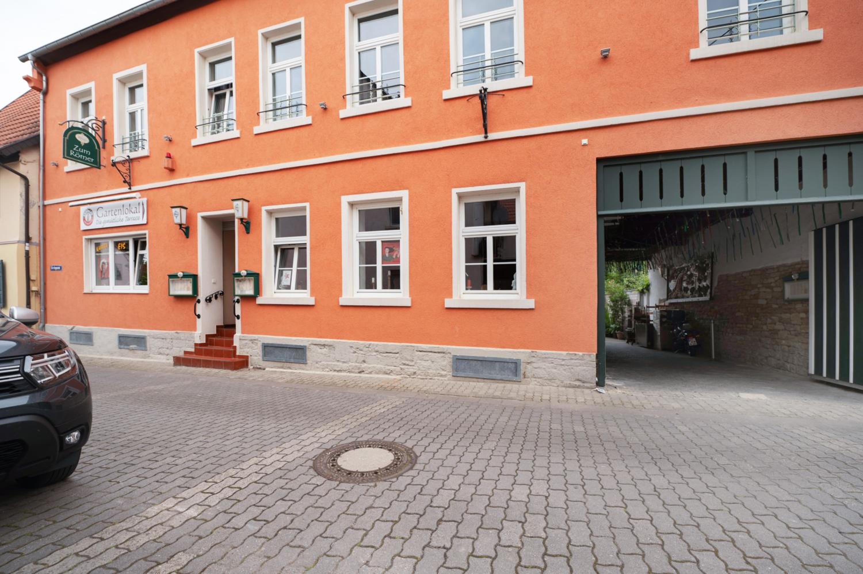 Ferienwohnungen zum Römer view 2