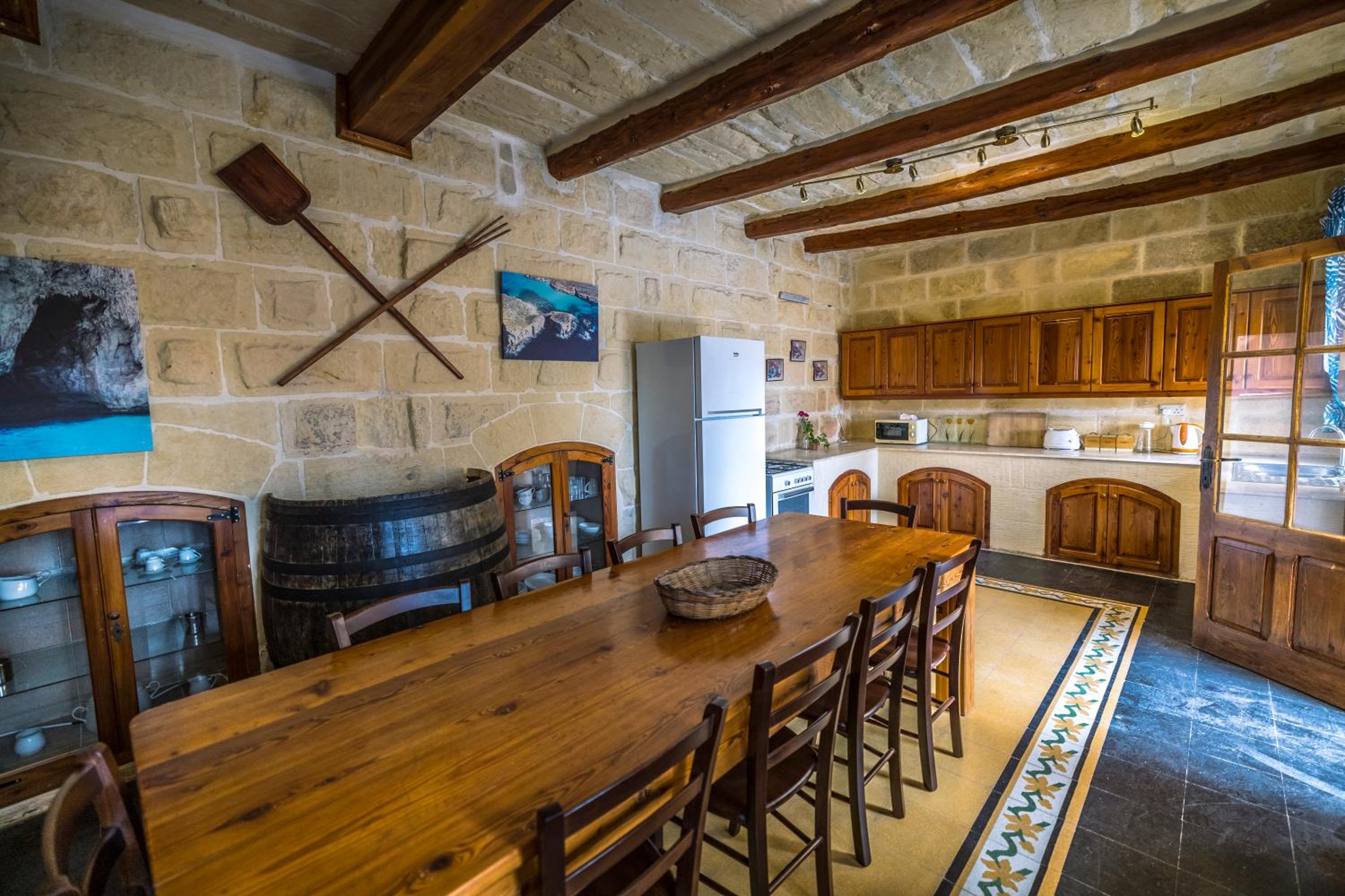 Caqsi Farmhouses