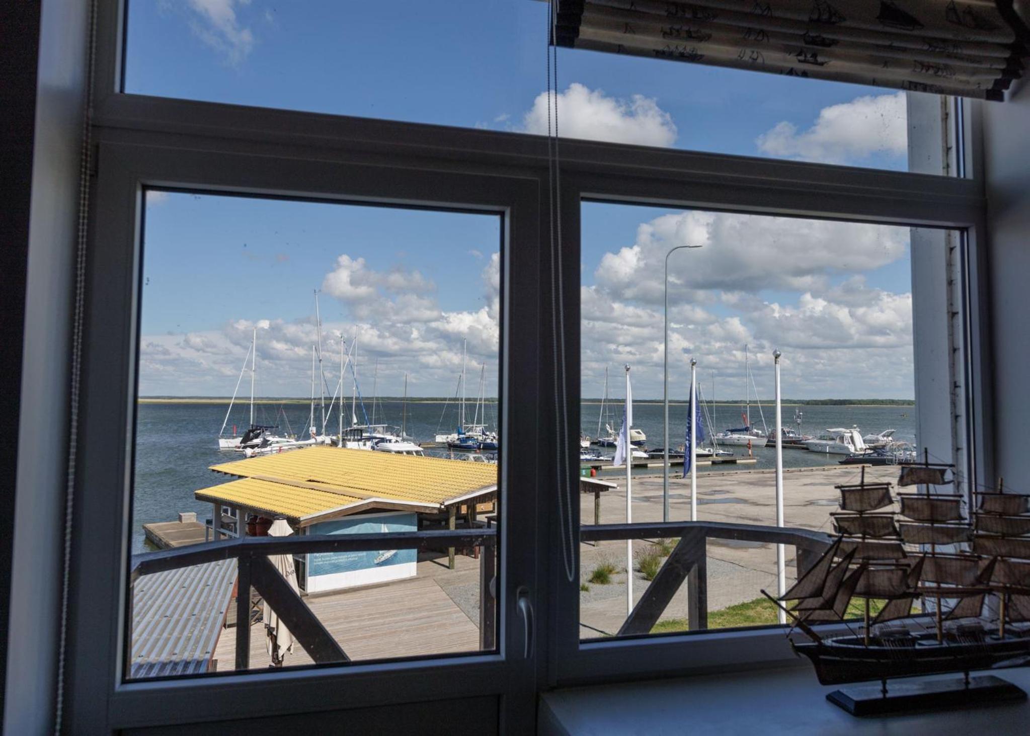 Grand Holm Marina Kapteni apartment