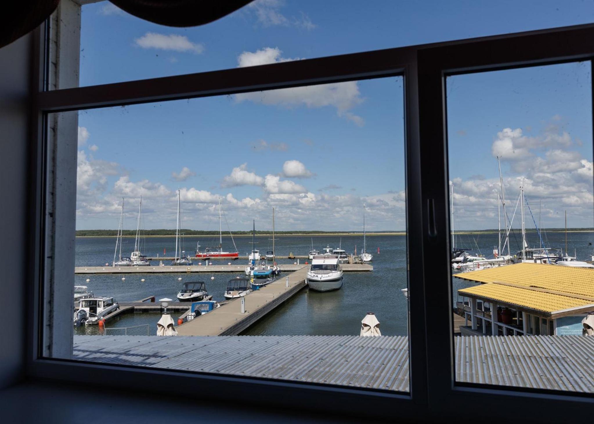 Grand Holm Marina Kapteni apartment