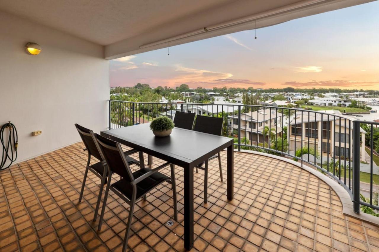 Sunset Stunner Marina Views