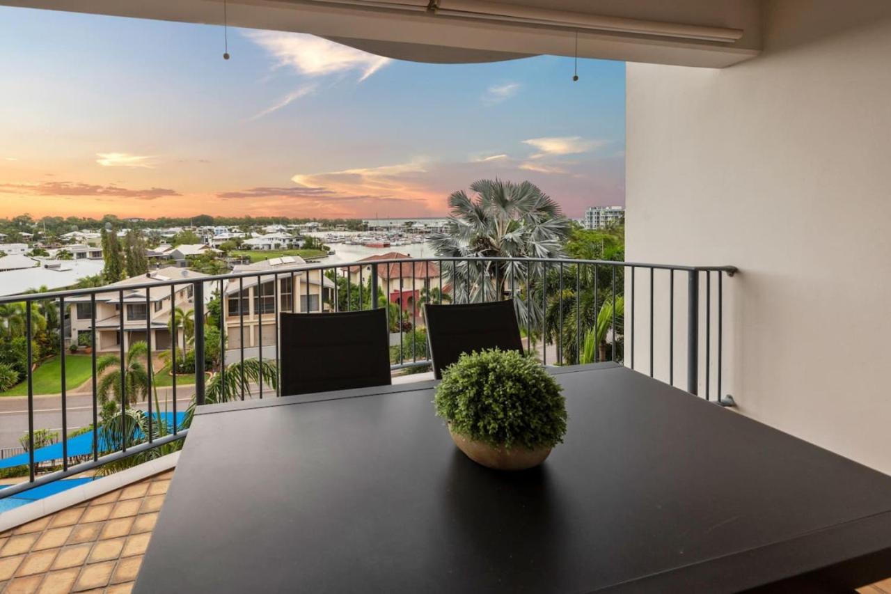 Sunset Stunner Marina Views