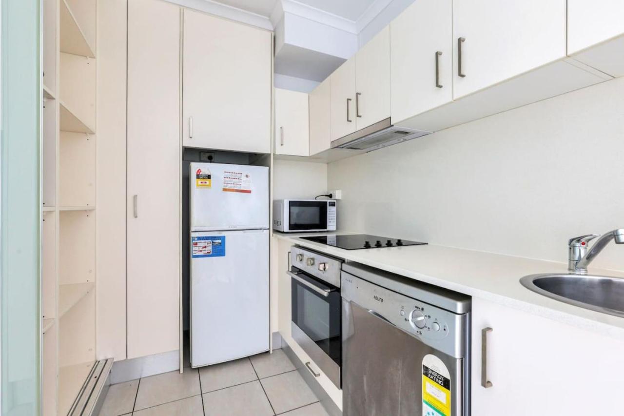 City Escape 1BR Retreat