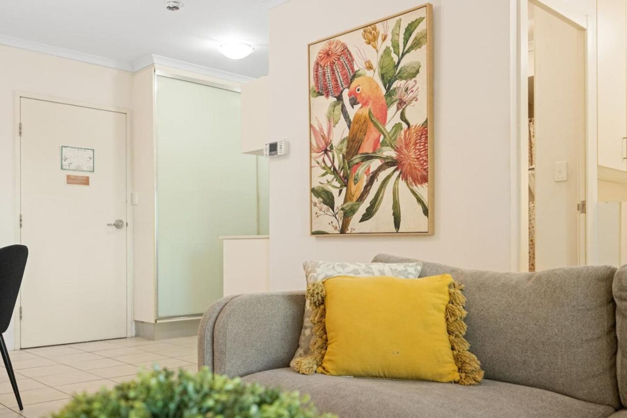 City Escape 1BR Retreat