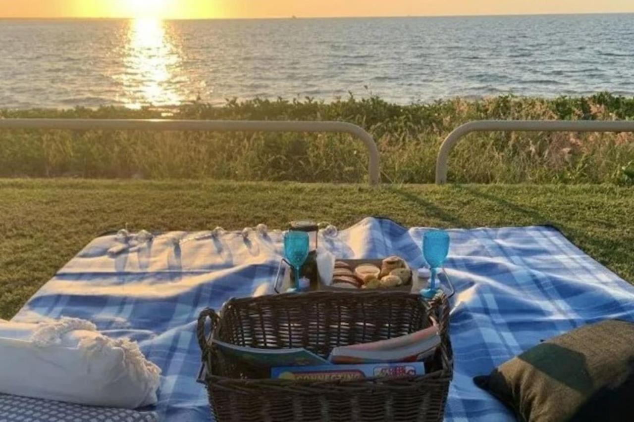 Sunset Oasis in Cullen Bay