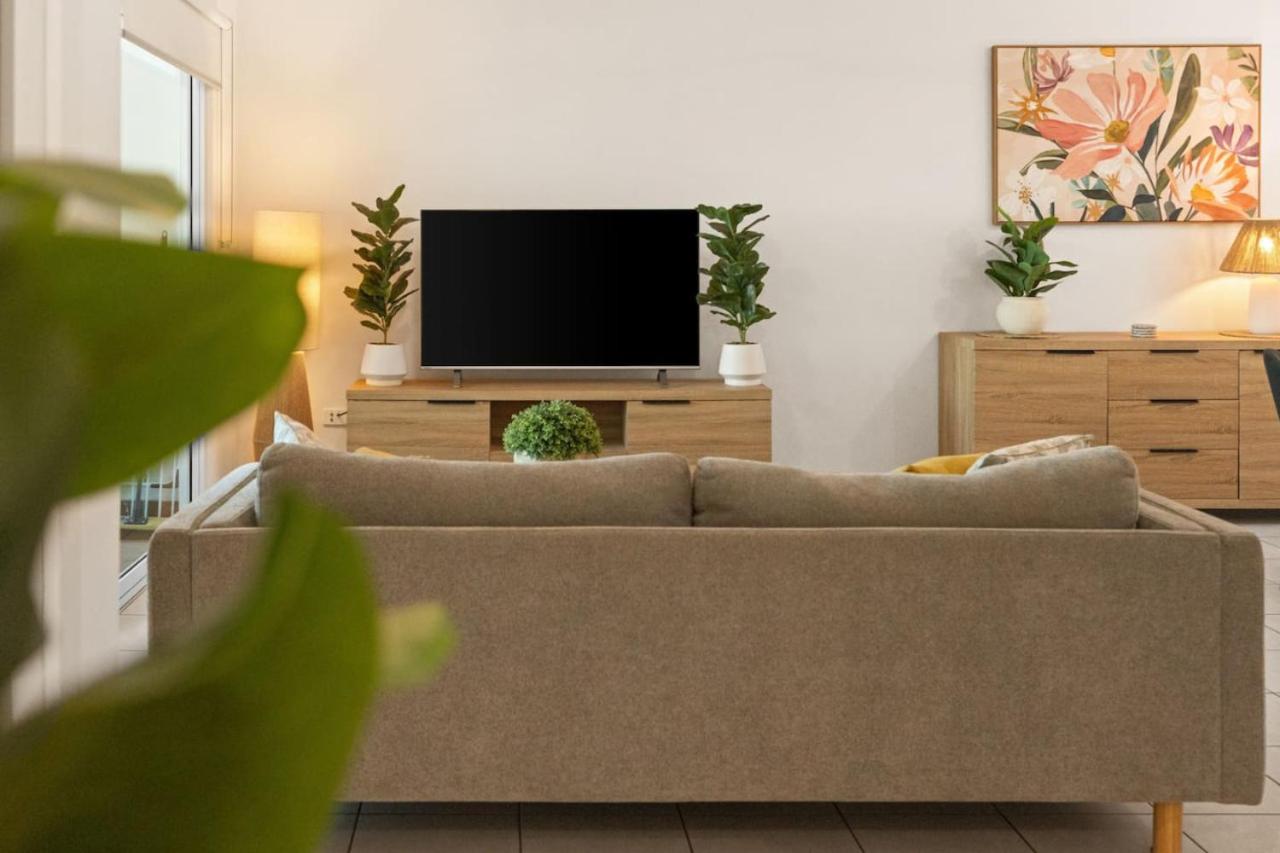 City Escape 1BR Retreat