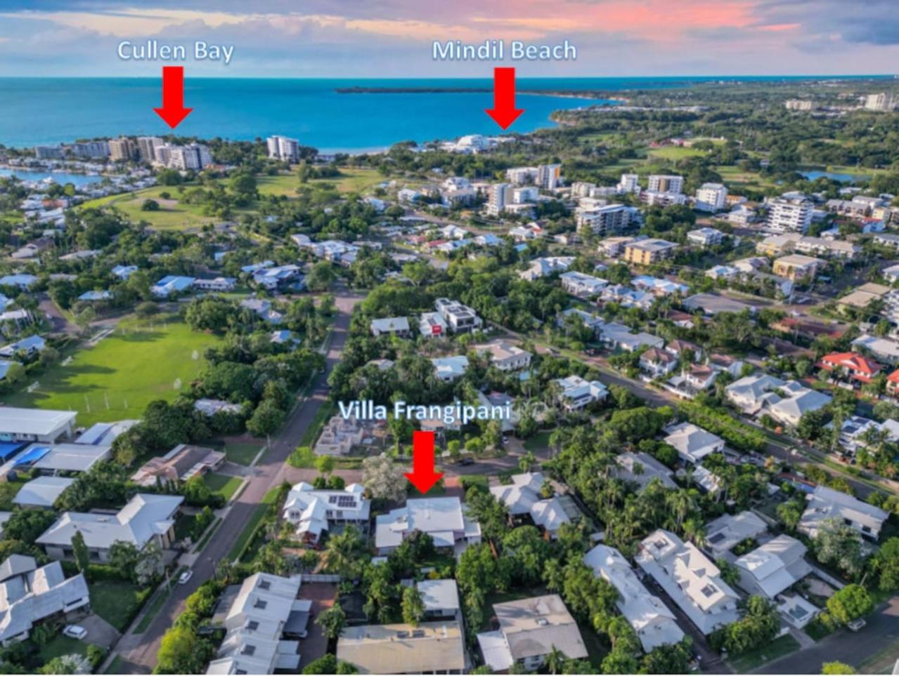 Villa Frangipani on Zealandia - Old World Charm