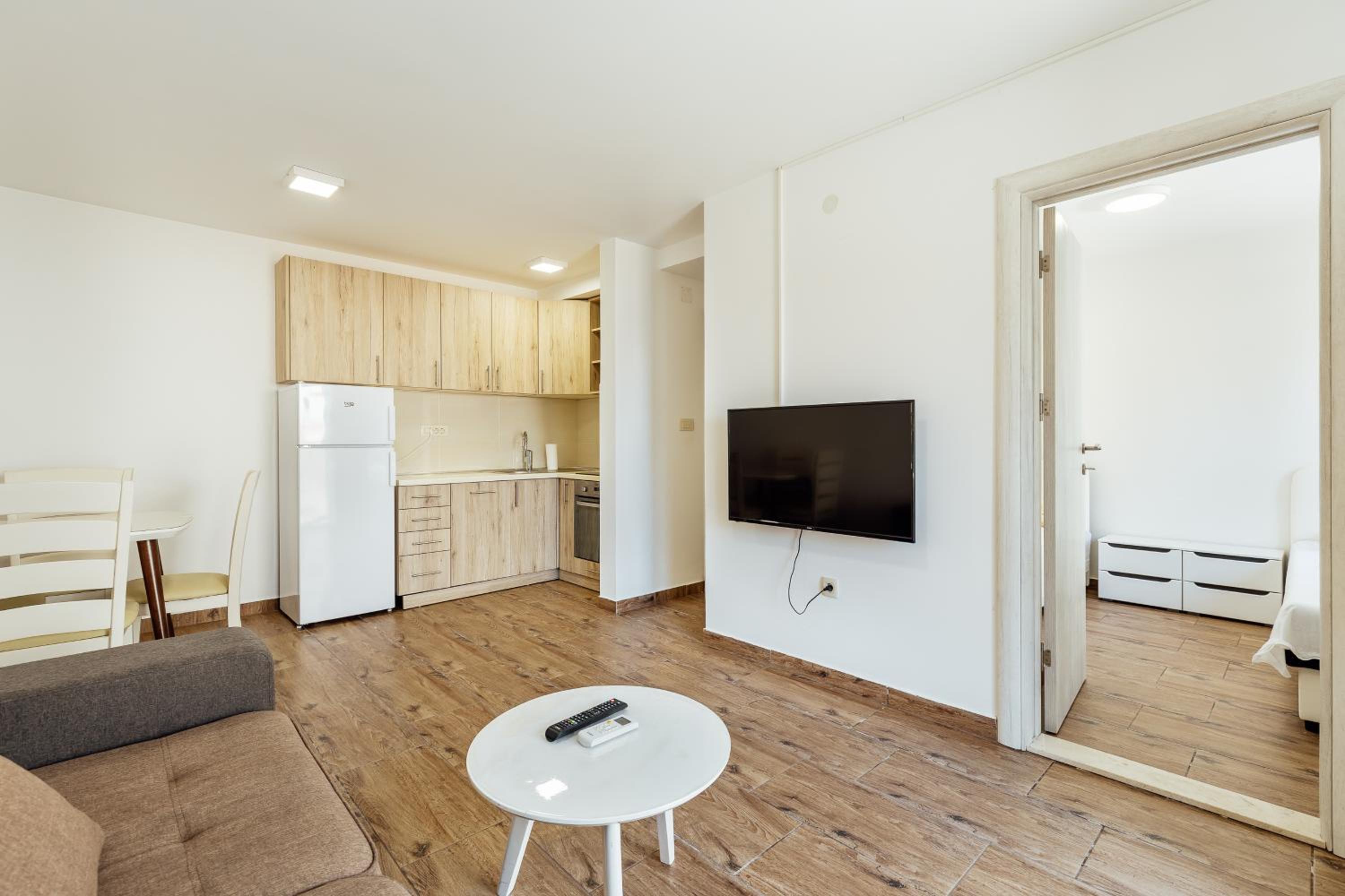 Premium Spot Apartments view 2