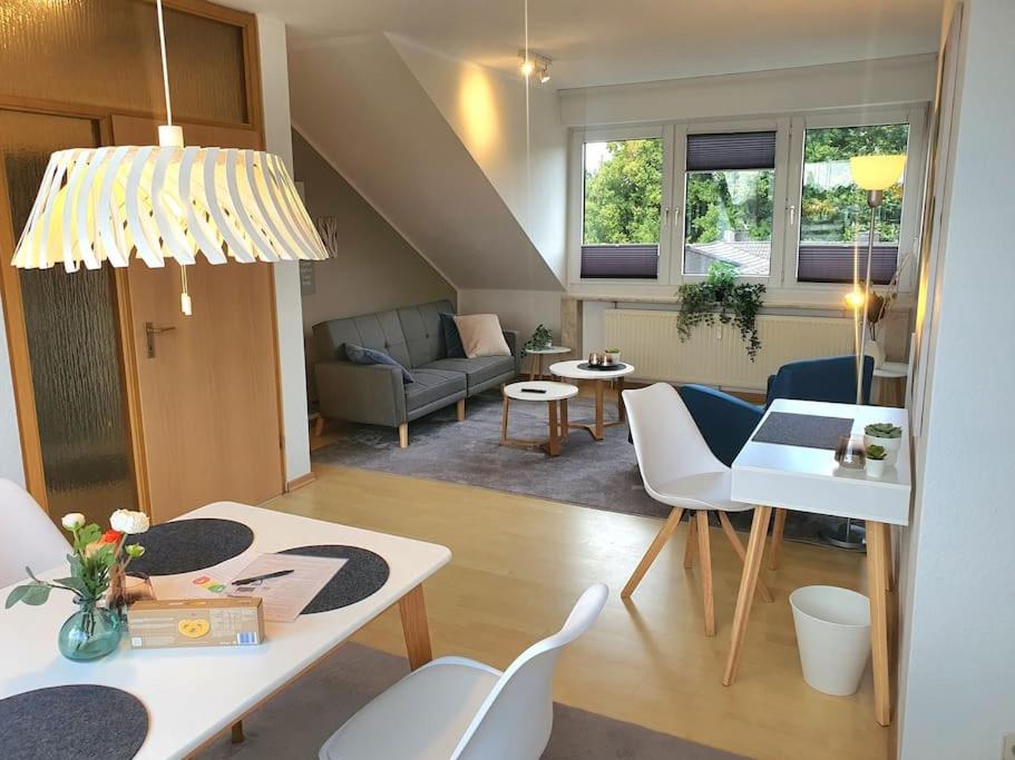 Ferien und Business Appartement mit Loggia
