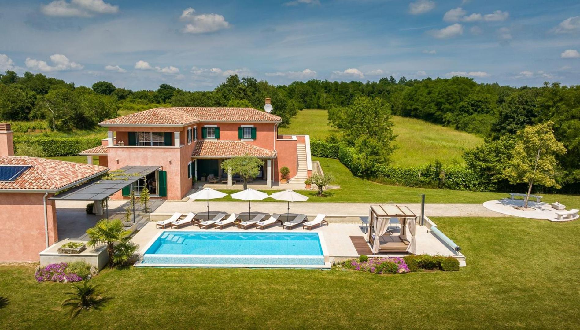 Villa Village by Villsy - with heated pool, spa, private tennis court, golf court, basketball court and playroom