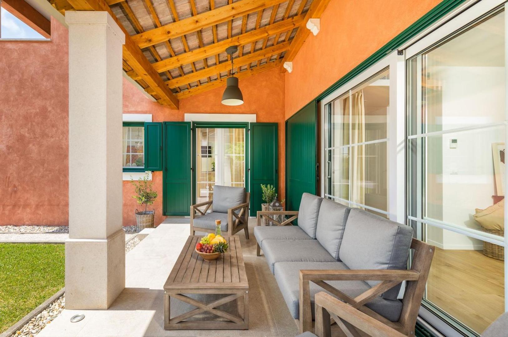 Villa Village by Villsy - with heated pool, spa, private tennis court, golf court, basketball court and playroom