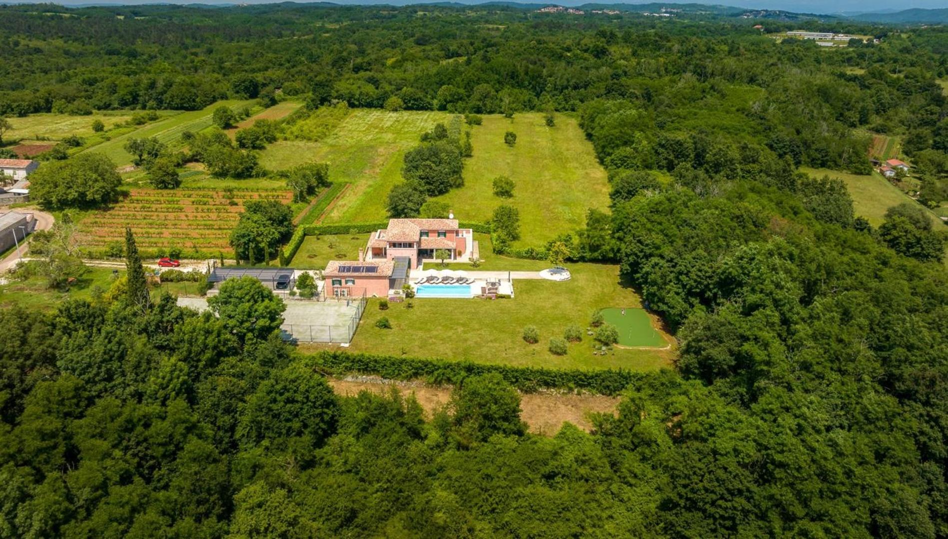 Villa Village by Villsy - with heated pool, spa, private tennis court, golf court, basketball court and playroom