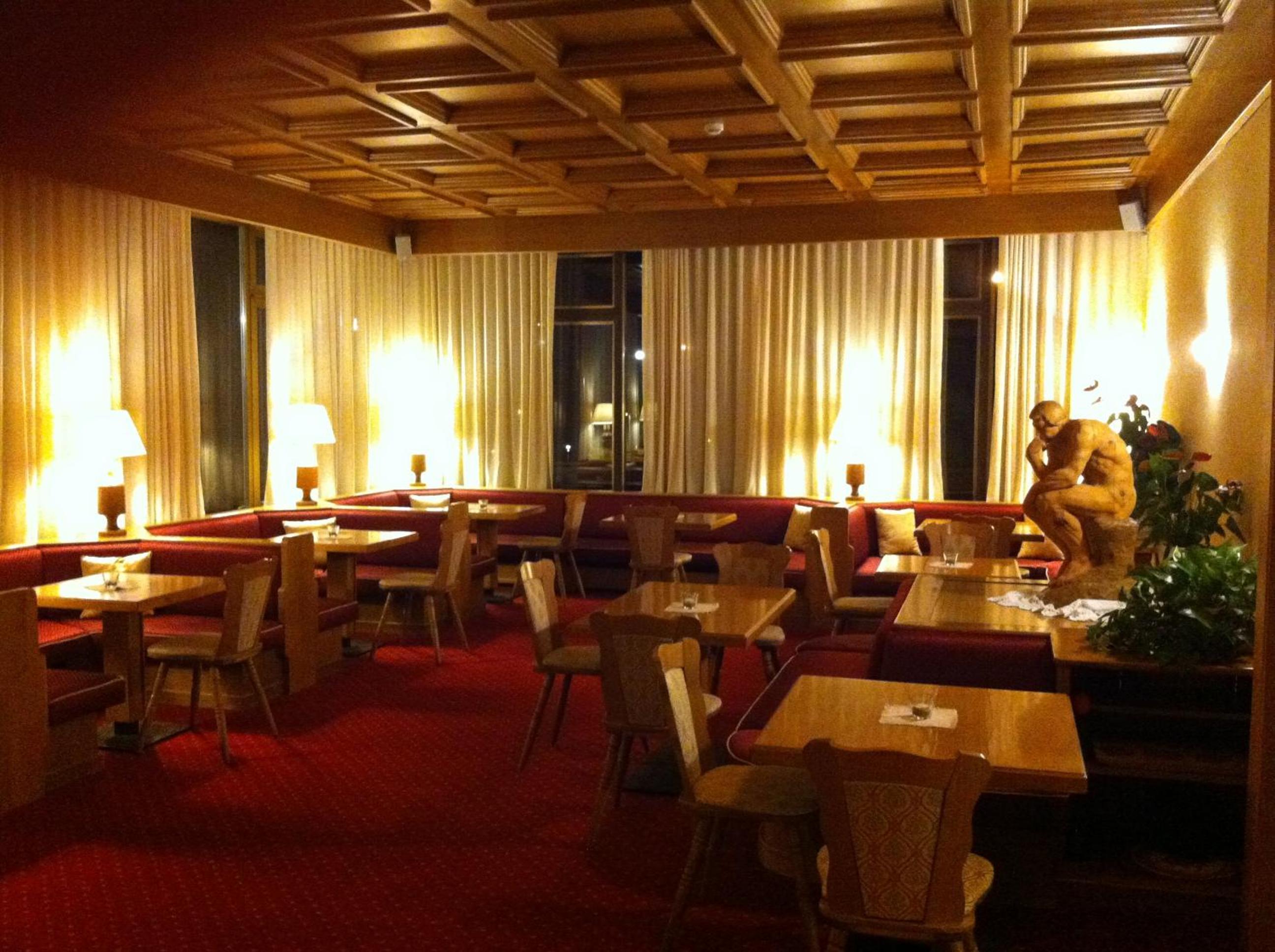 restaurant
