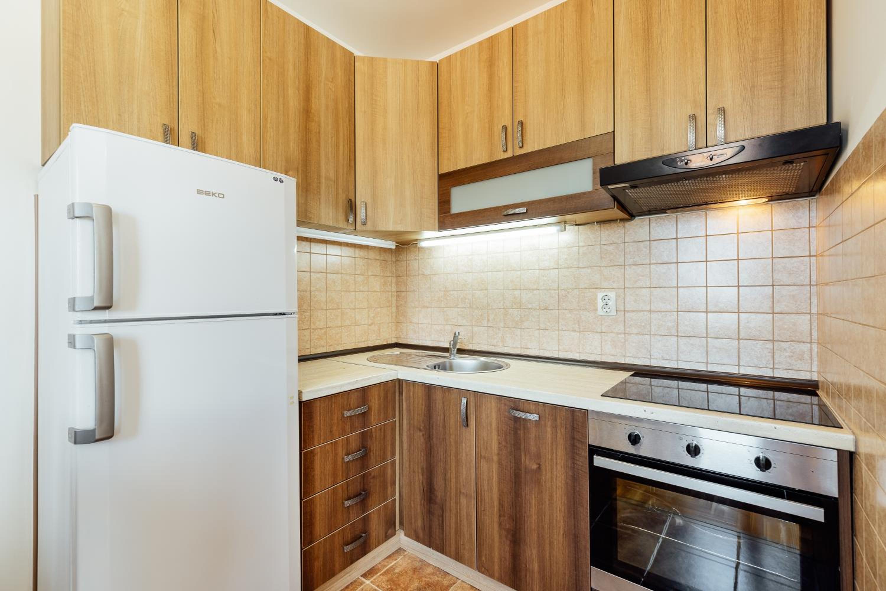 Premium Spot Apartments view 3