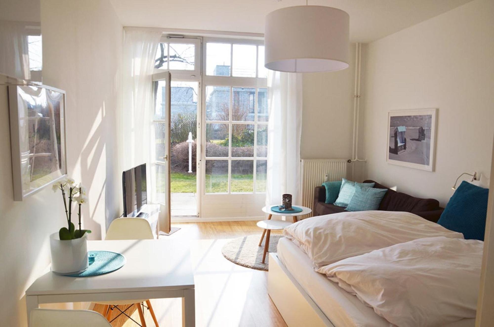 Cliff Apartment
