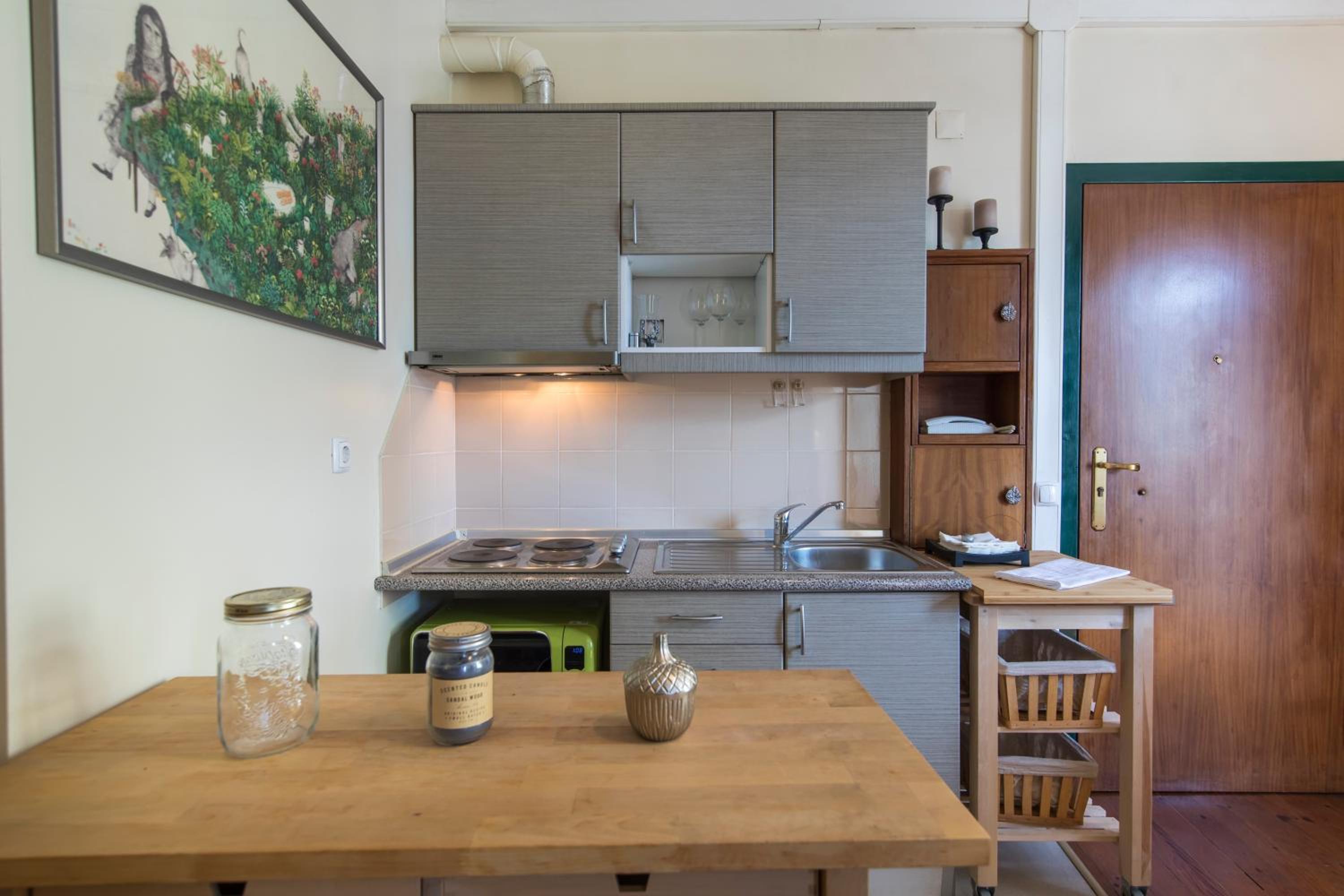 Cozy Central Lisbon Flat Martim Moniz
