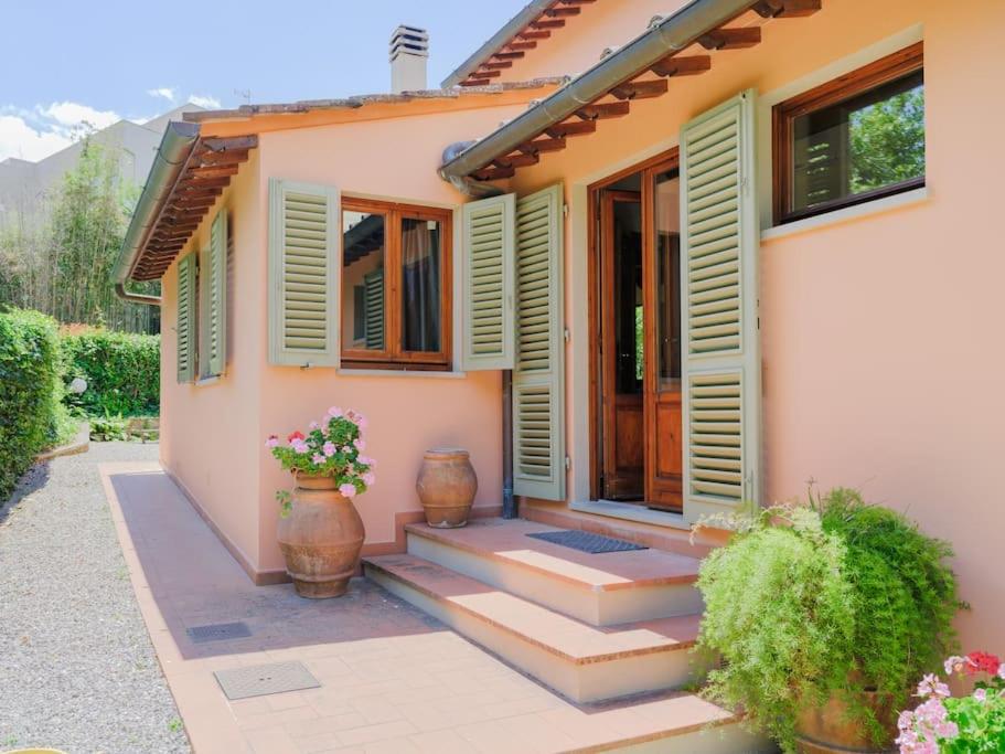 Stalla - Villa with garden in the historic center