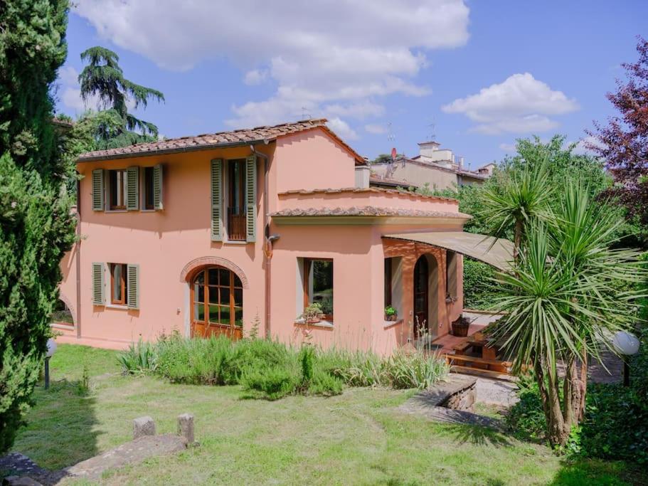 Stalla - Villa with garden in the historic center