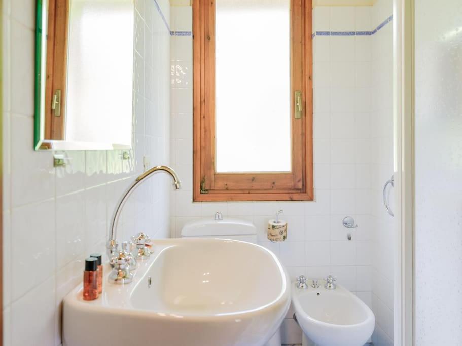Stalla - Villa with garden in the historic center