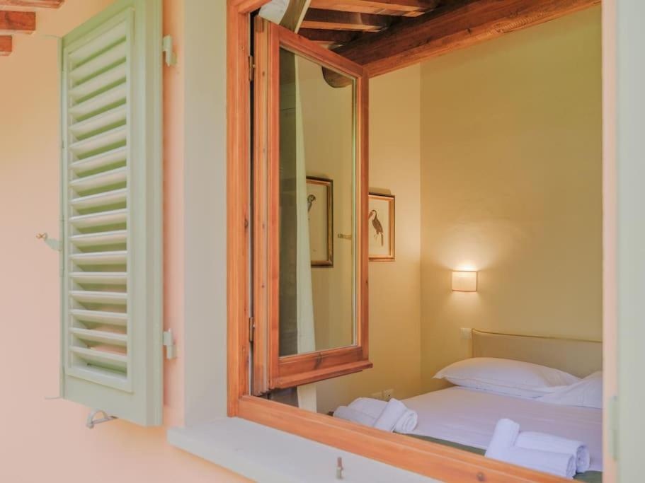 Stalla - Villa with garden in the historic center