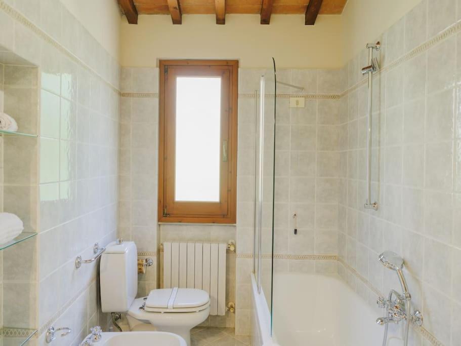 Stalla - Villa with garden in the historic center