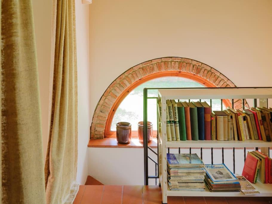 Stalla - Villa with garden in the historic center