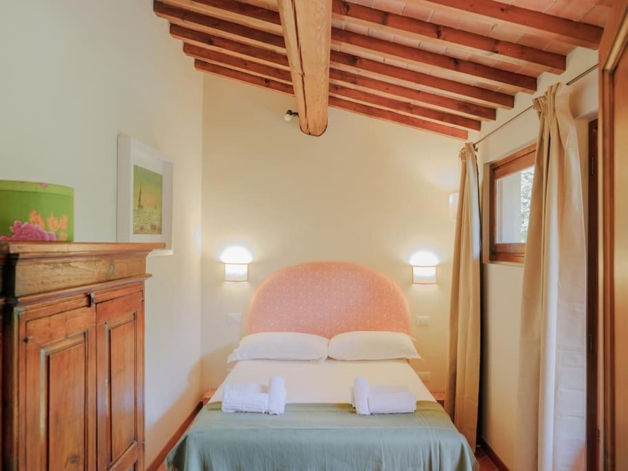 Stalla - Villa with garden in the historic center