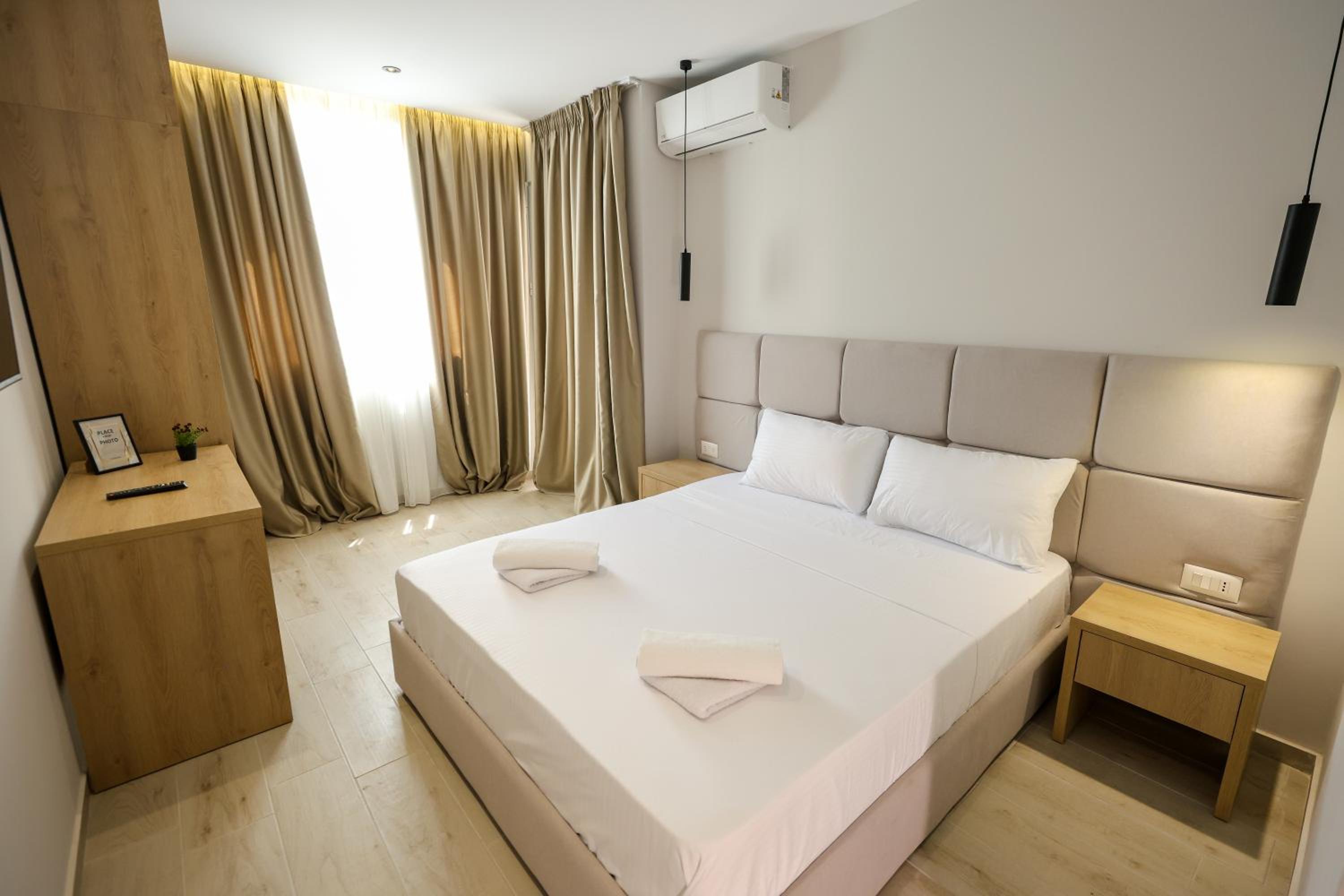 Blue Studios by Comfort Suites