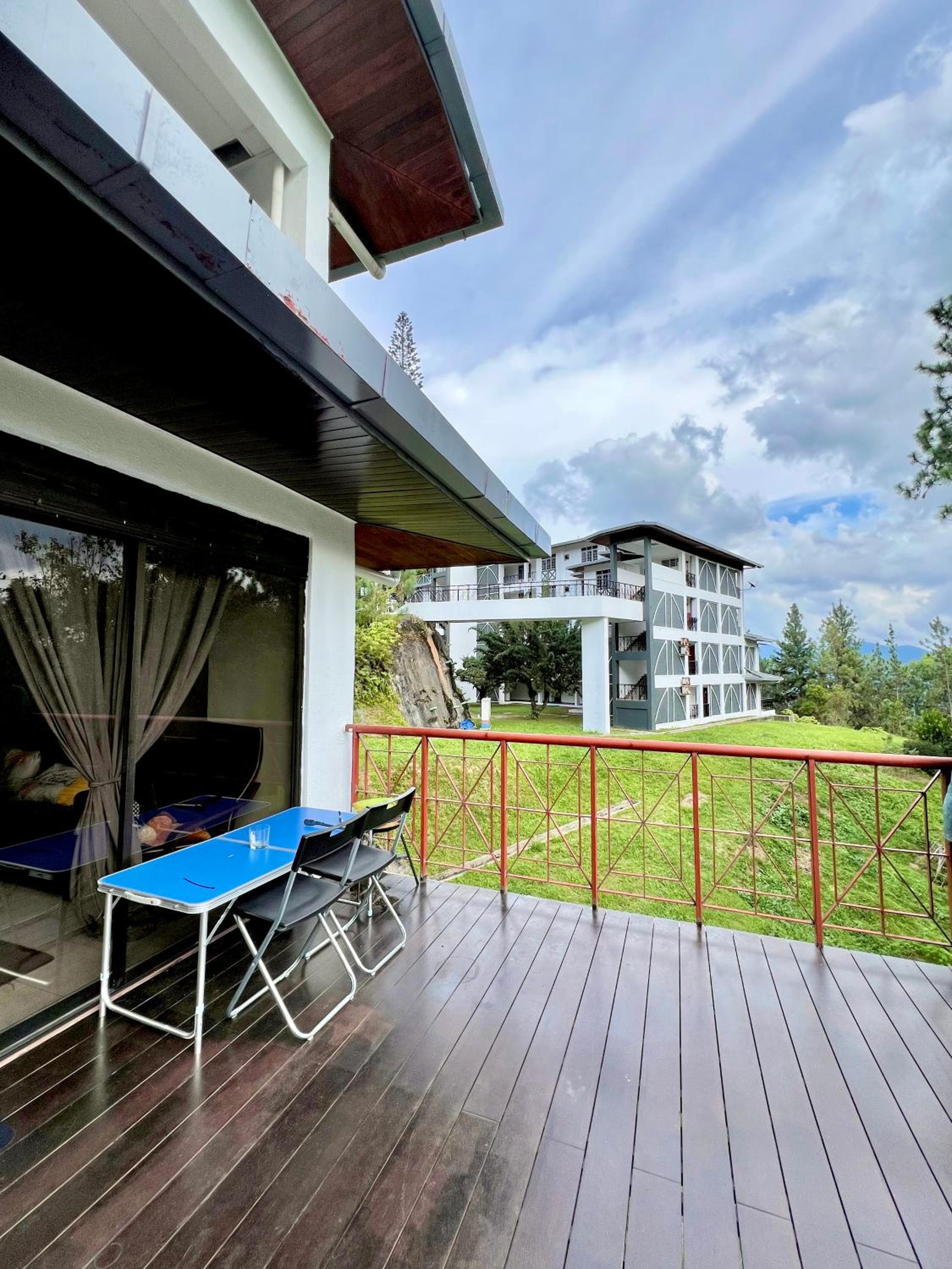 The Hillview inn Meranti Park Suites photo 5